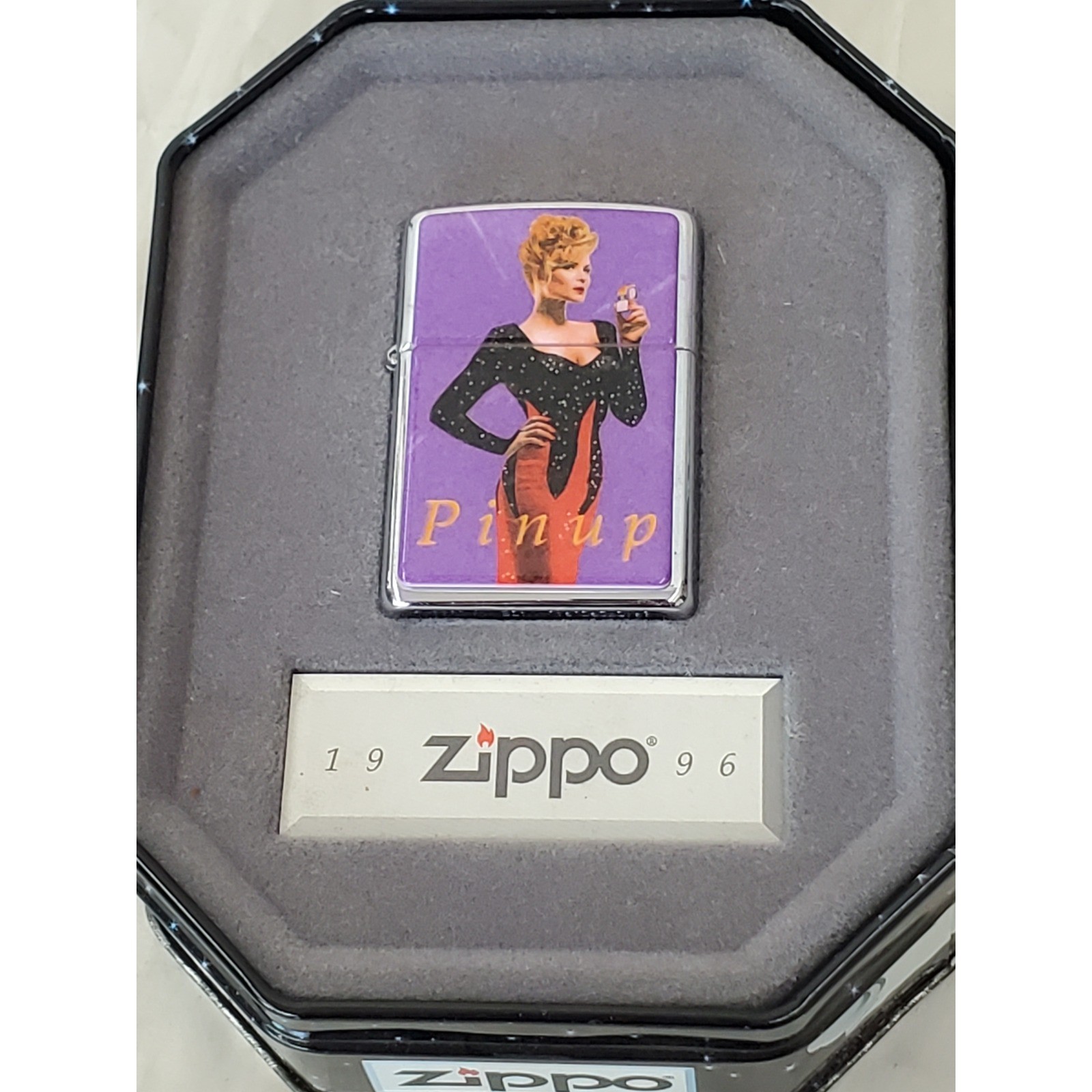 Zippo 1996 Collectible of the Year Joan Pinup Girls Lighter with Tin Limited Ed