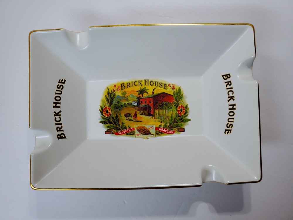 Large BRICK HOUSE TOBACCOS Deep Dish Cigar Ashtray Gold Trim 4 Rests Ceramic