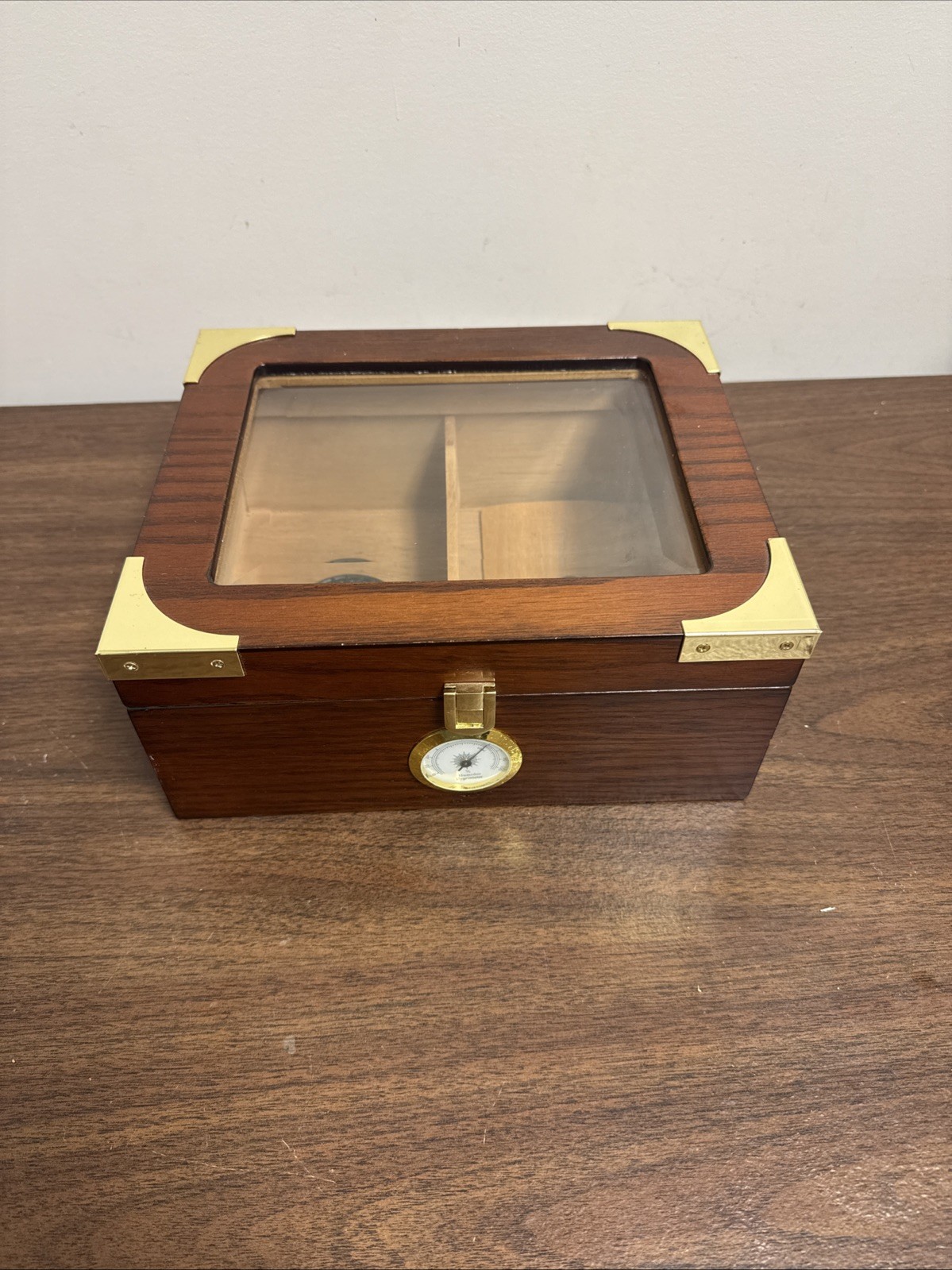 Desktop Humidor, Capri-Elegant Good Condition