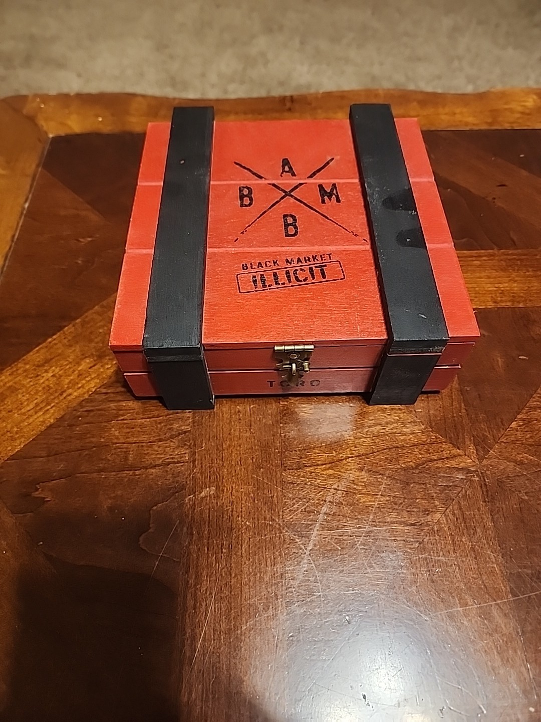 Alec Bradley Black Market Illicit Empty Wooden Cigar Box Dark Red Rare