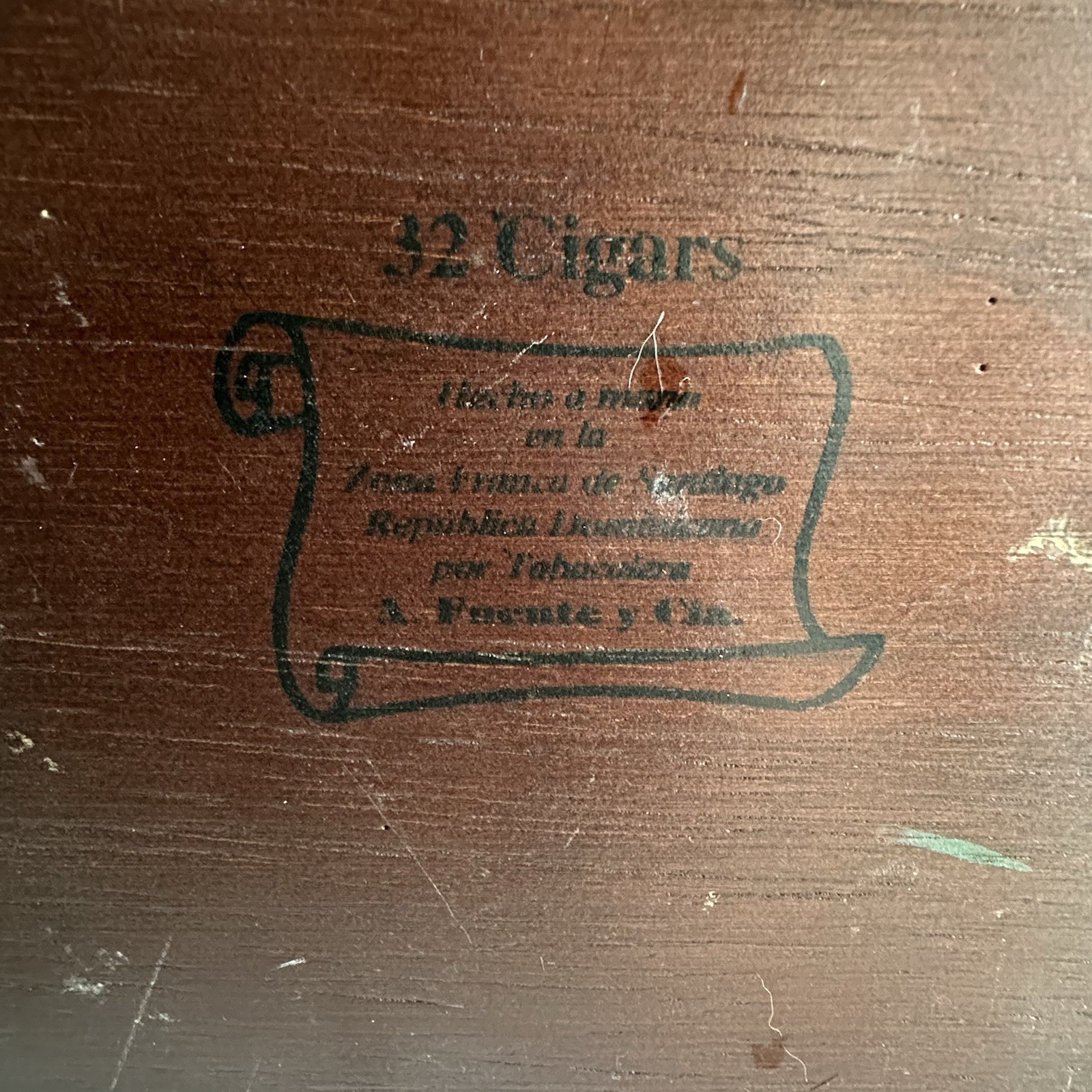 Perfection No 5 OpusX FUENTE FUENTE Rare Estate Reserve Wooden Cigar Box 1992