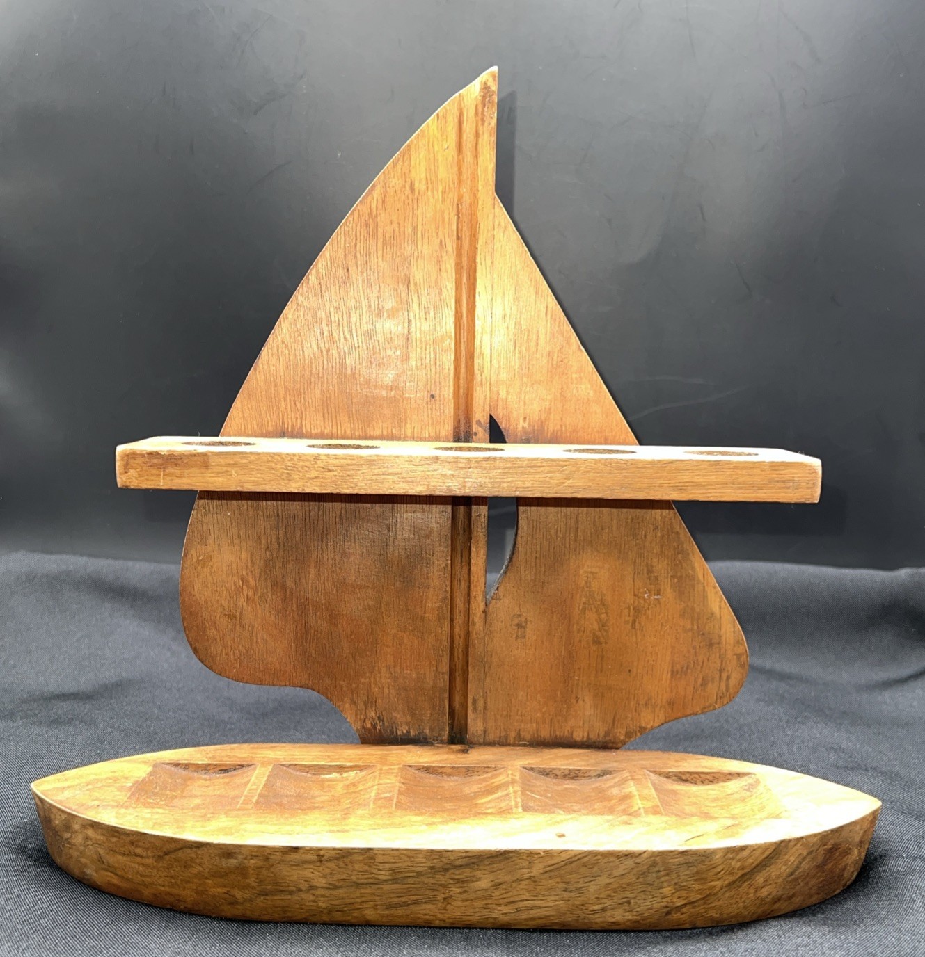 Vintage Wood 5 Pipe Holder Rest Stand Sailboat Nautical Free Standing
