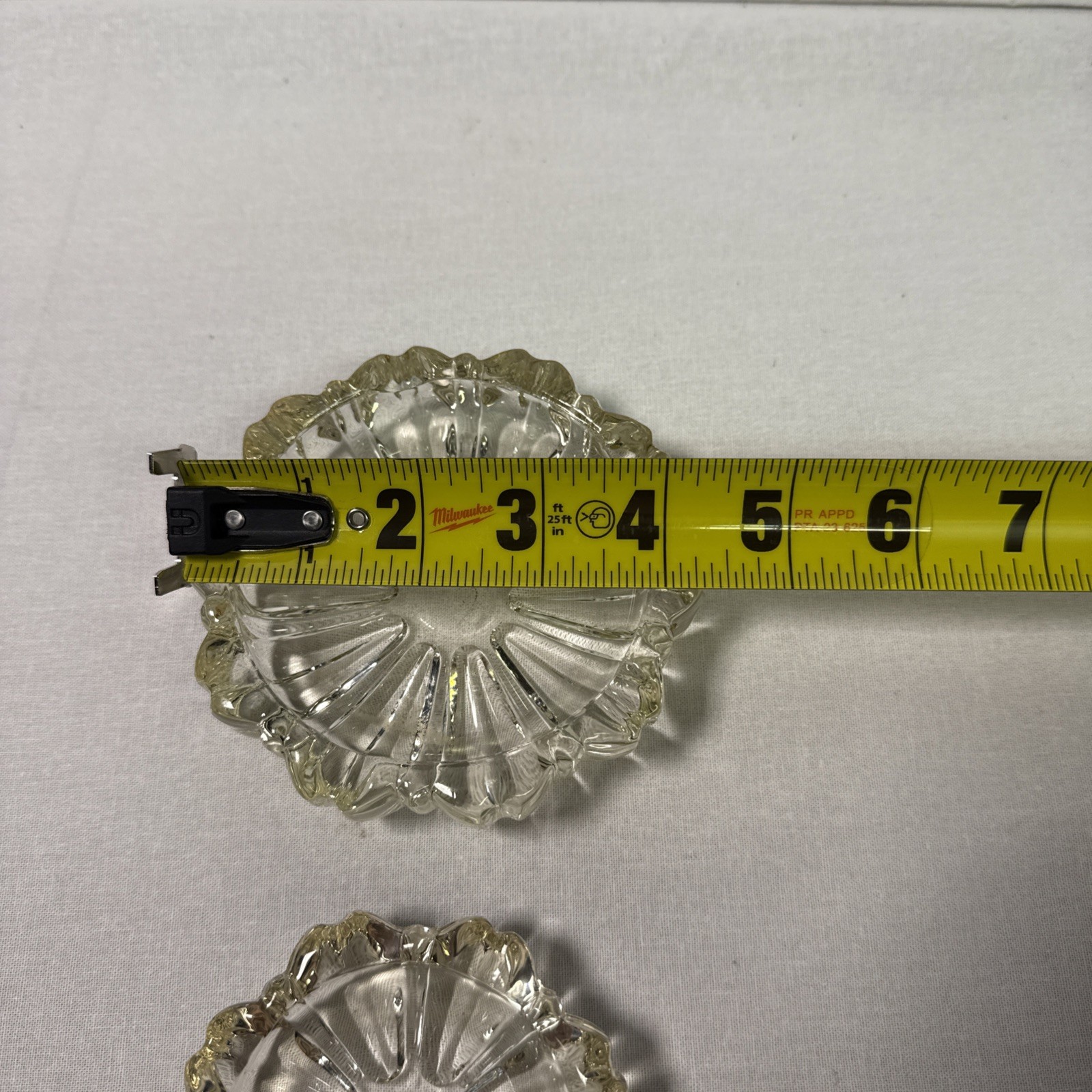 Vintage Yellow Depression 4″ & 3” Glass Ashtrays Flower Shaped Floral Ash Trays