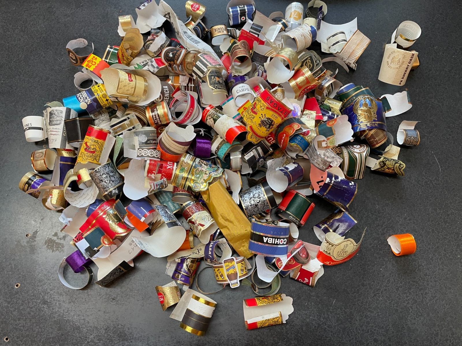 200+ Assorted Premium Cigar Bands: Dominican Nicaraguan and more! All top shelf