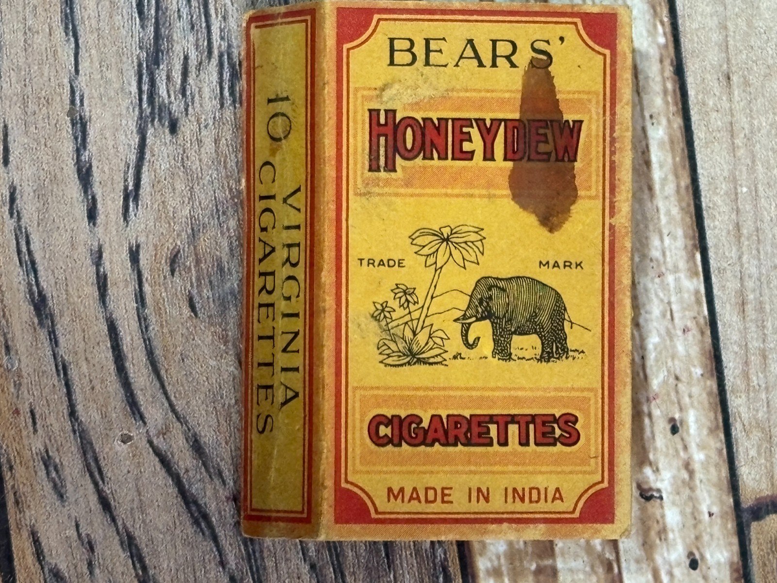 Vintage Bears’ Honeydew Cigarette Packet– Elephant Logo– Advertising Collectible