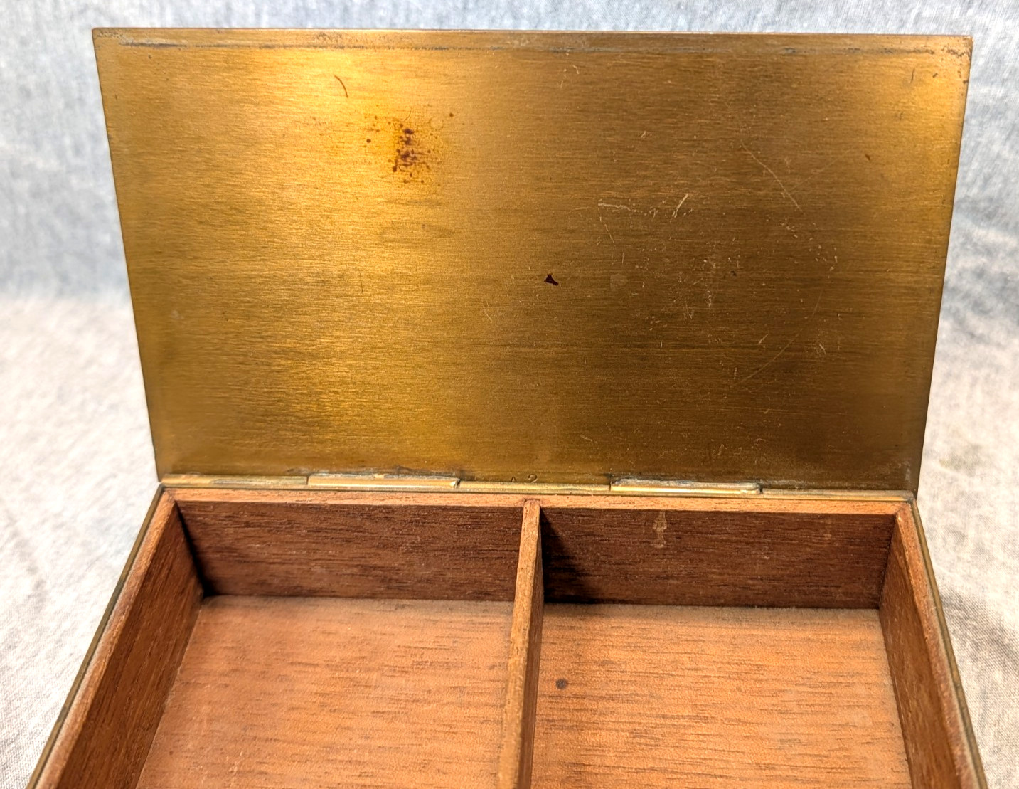 Vintage Silver Crest Plated Bronze Cigarette Box Horse Motif c. 1930 Smith Metal