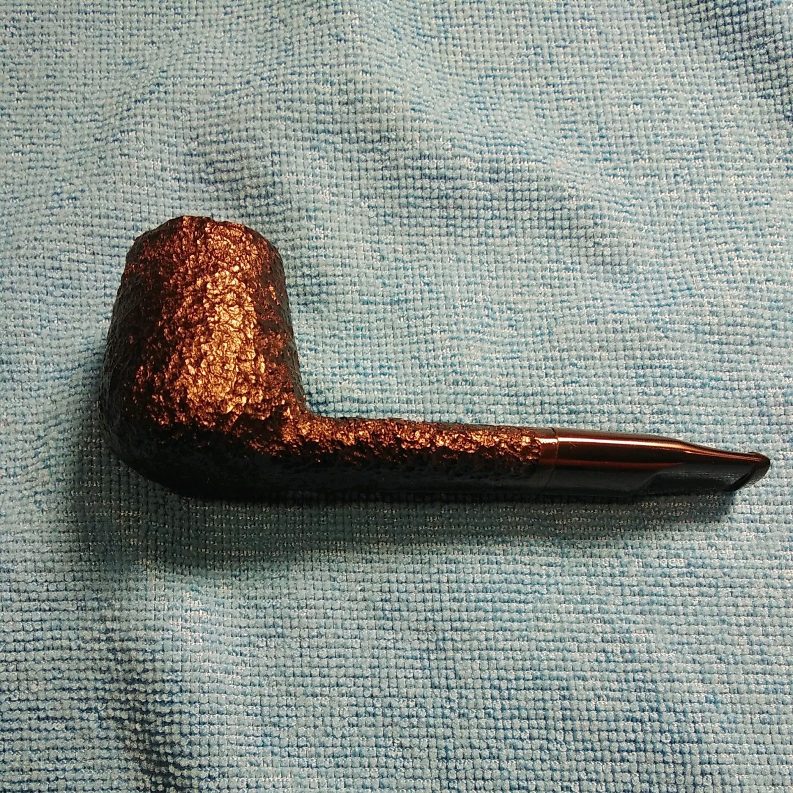 MARXMAN”Captain” from France 45+ years old unsmoked oval shank in Rustic Black.