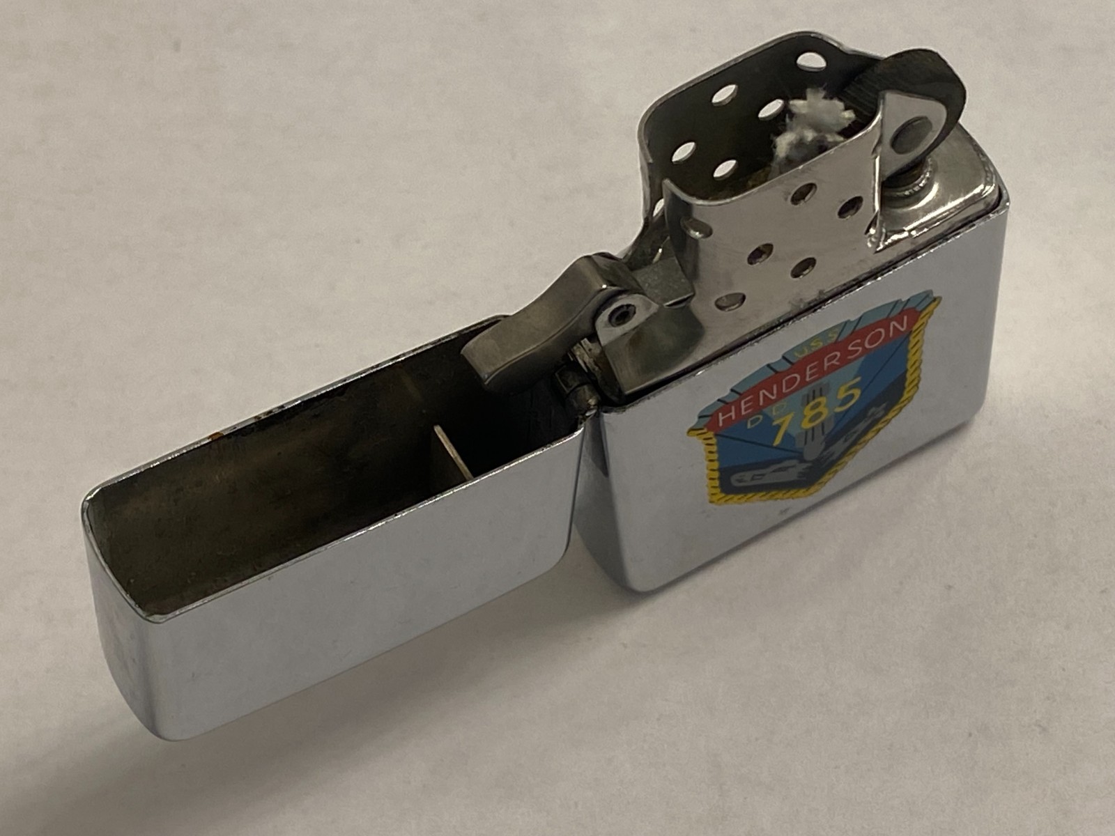 VTG 1966 USS Henderson DD 785 Town & Country Zippo Lighter Korean & Vietnam War