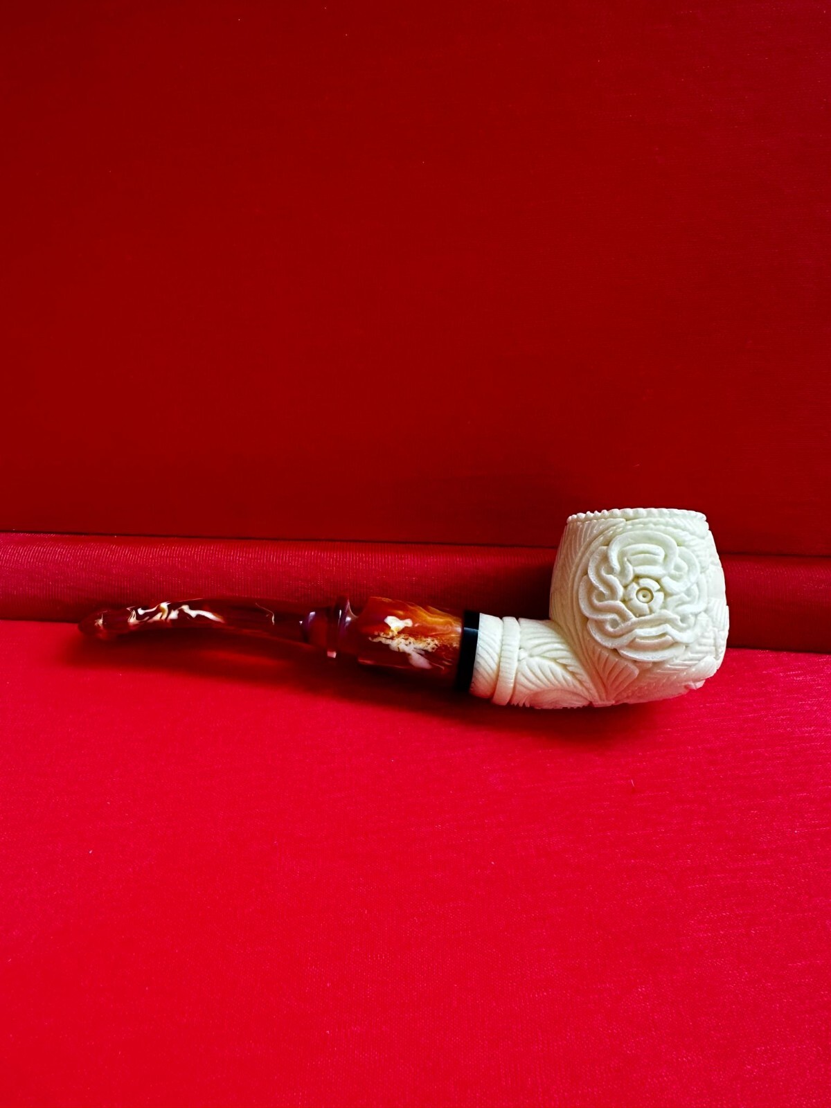 Mini Oval Design H Ege Meerschaum ,Hand Carved With Special Leather Box