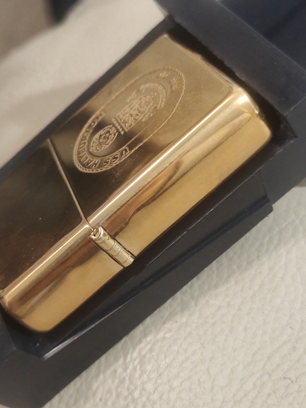 Zippo Brass USS Halyburton FFG 40 Unfired 2000 Lighter