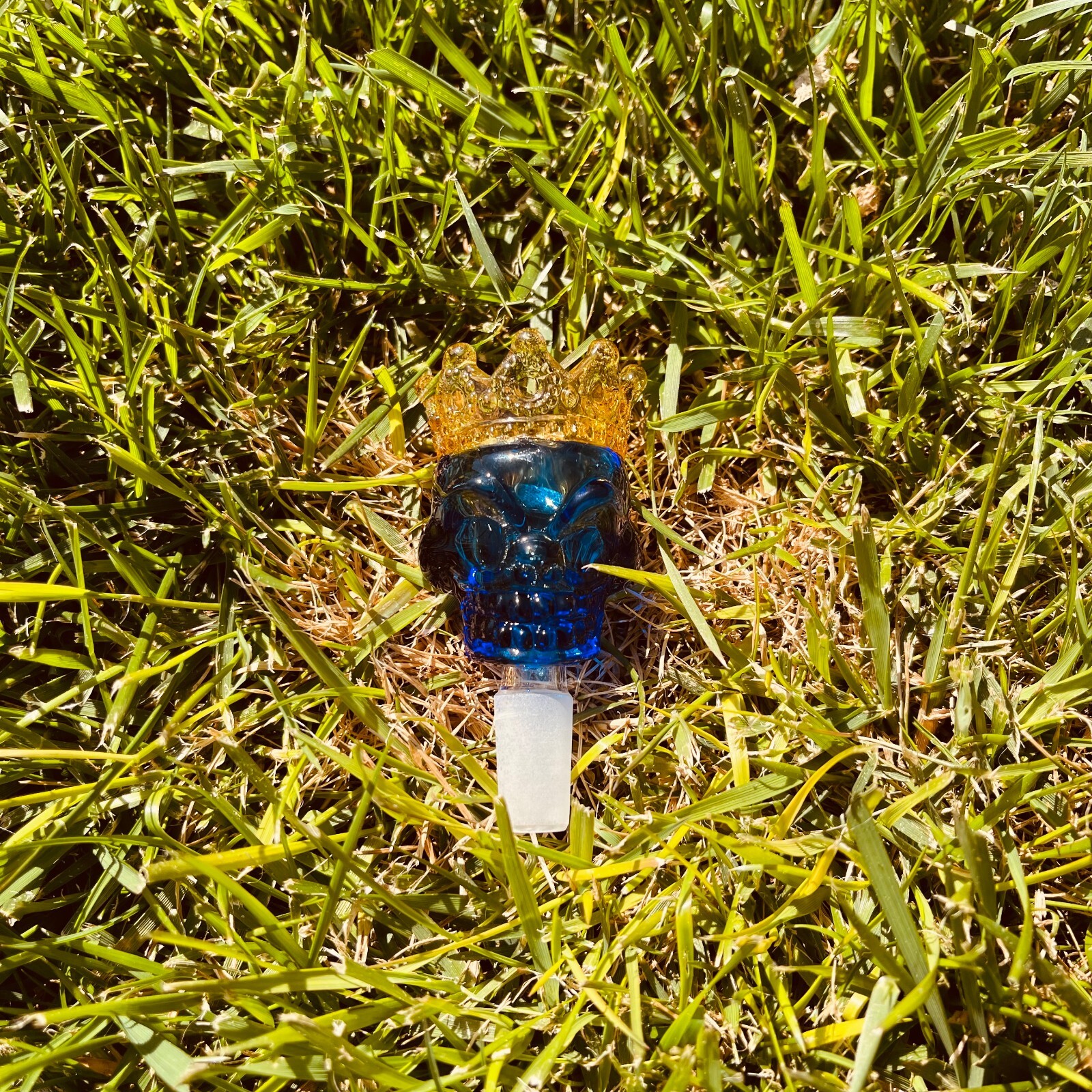Premium 14mm Thick Glass Blue Skull King in Crown Bowl Head for Bong Repalcment