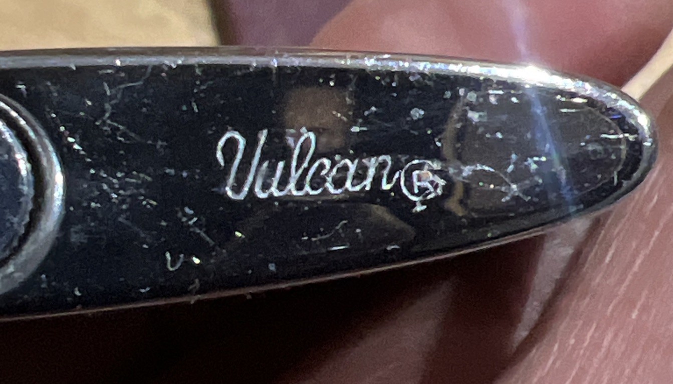 Vintage Vietnam War Vulcan 32div 1961-1962 lighter