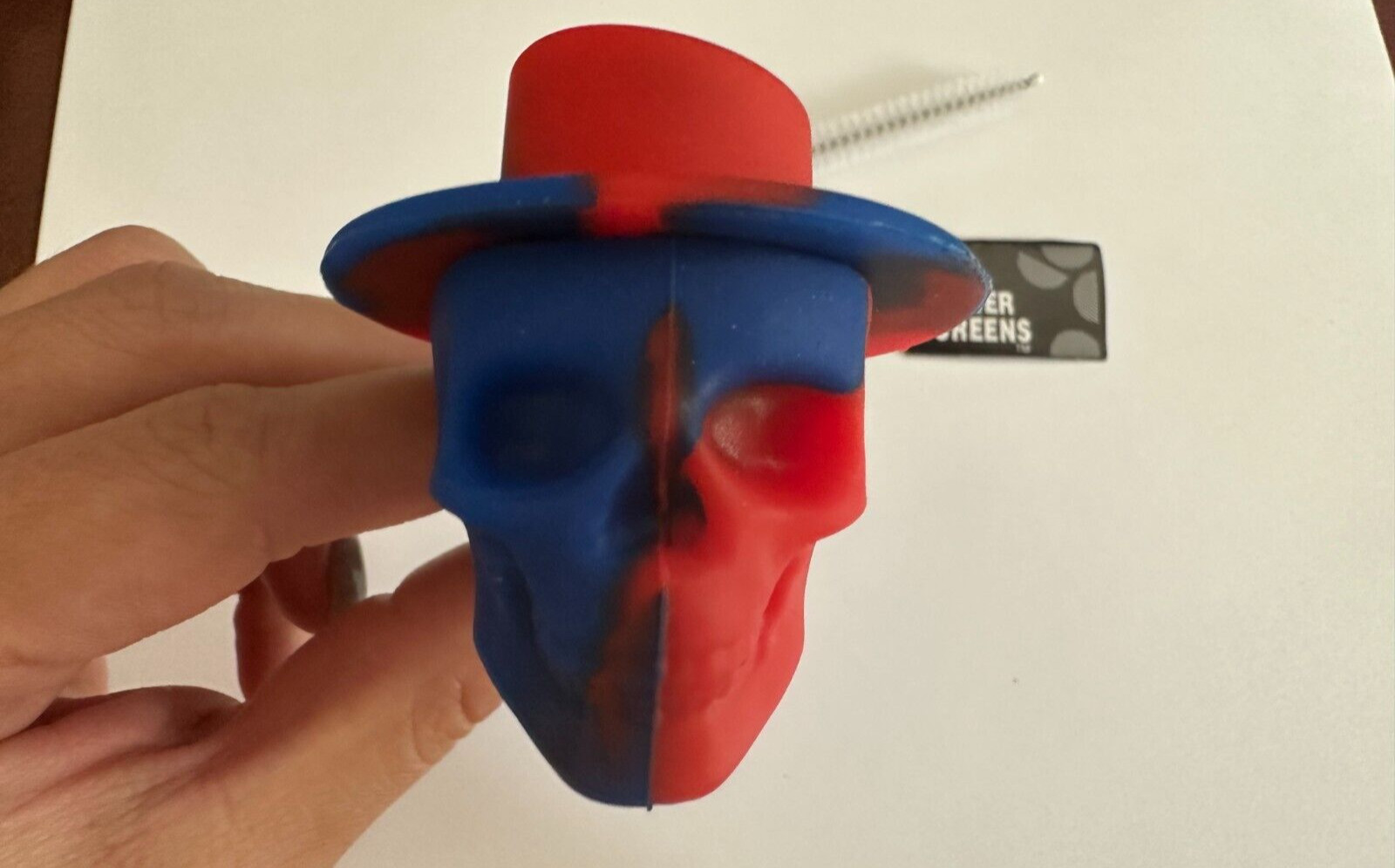 4.5″ Silicone Hand Pipe Skull Design Blue and Red Travel Size