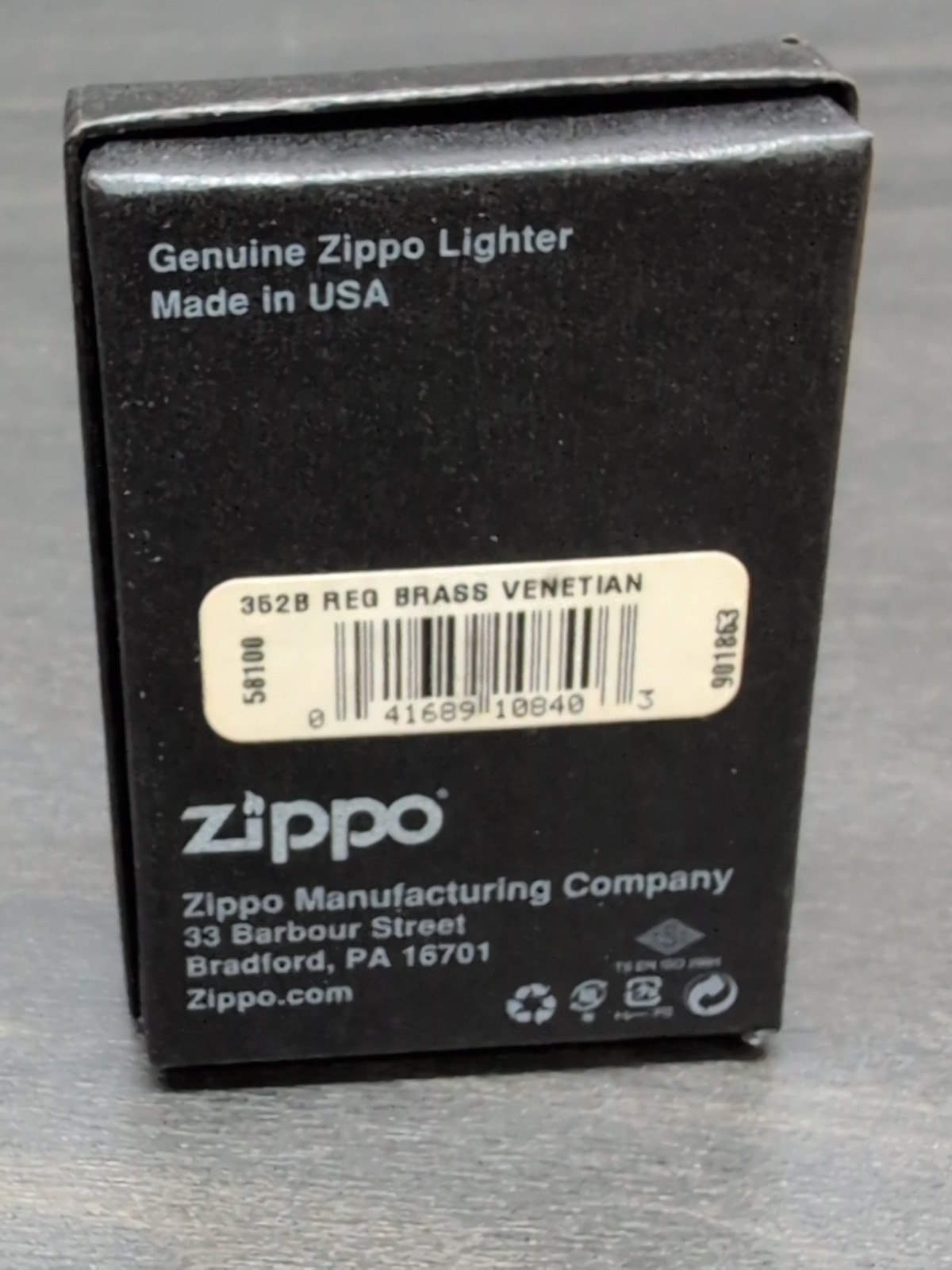 Zippo Venetian Brass Lighter 352B New in Box