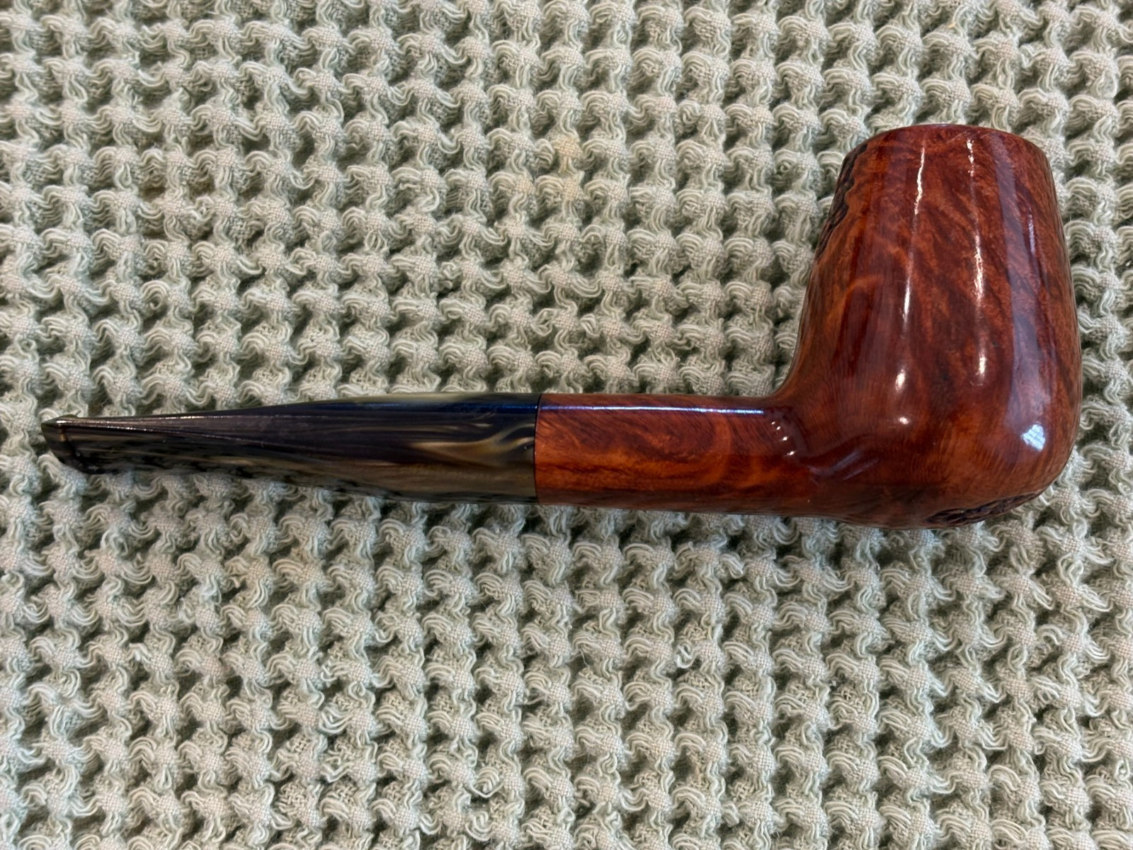 PRINCE OF WALES MADE BY SAVANELLI LARGE BRANDY HAND TOOLED GREEN ACRYLIC STEM