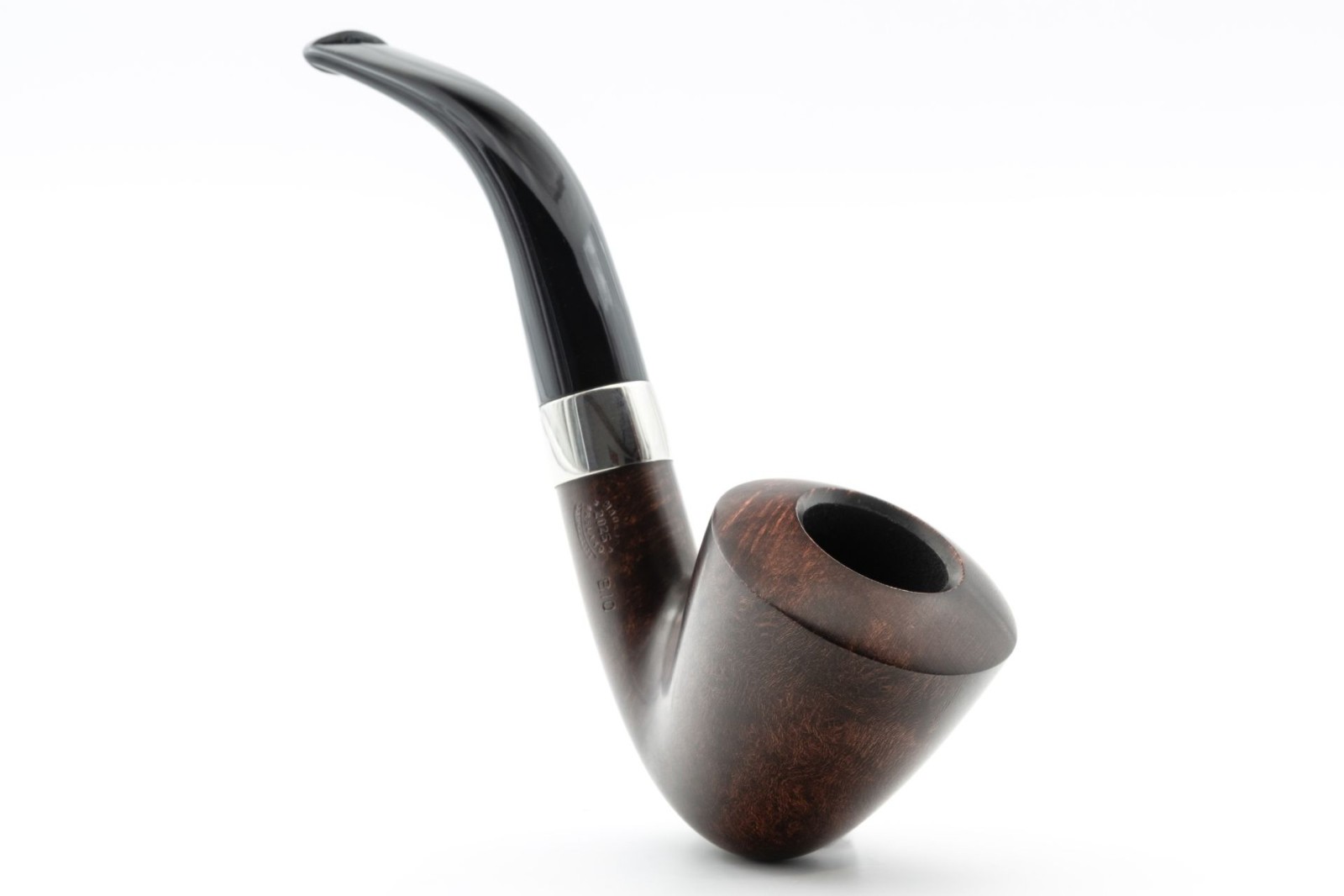 Peterson Pipe Aran B10 / Length 135 Mm / Height 50 Mm / Bowl Drill 21 Mm / 9 Mm