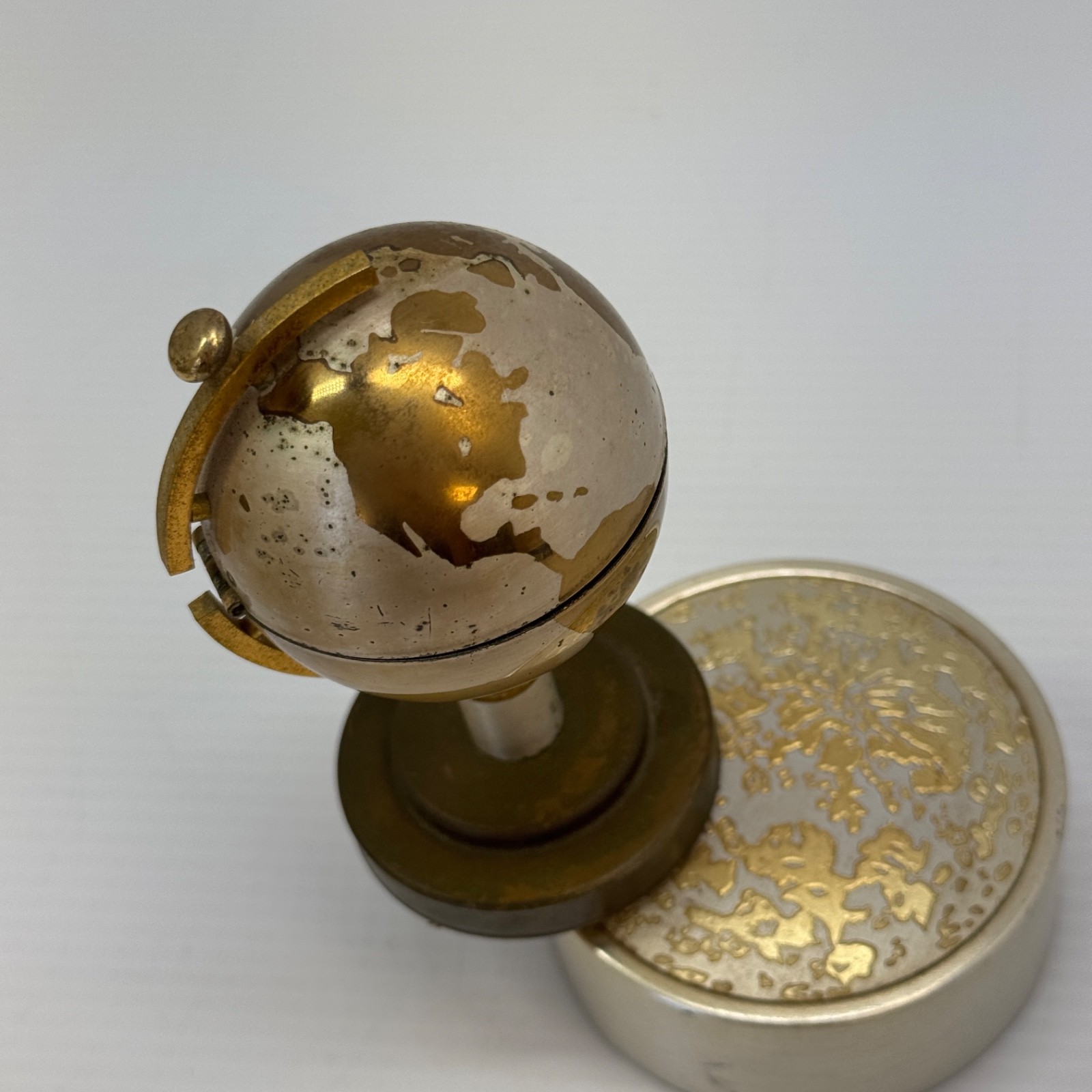 Spinning Music Box Globe Lighter by Windmill