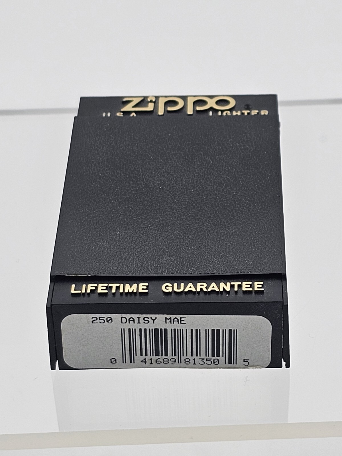 Zippo Pinup 1996 “Daisy Mae” Original Box Hard to Find