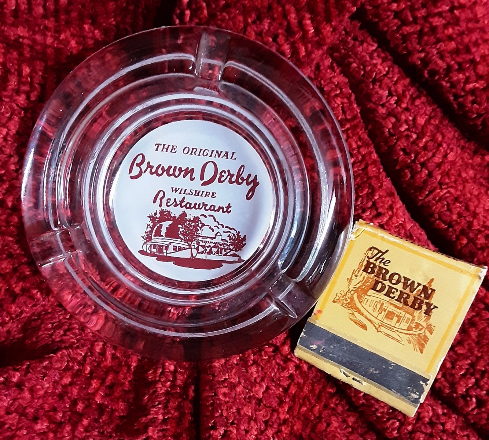 Original Brown Derby Wilshire Restaurant Glass Ashtray Full Matchbk- Los Angeles