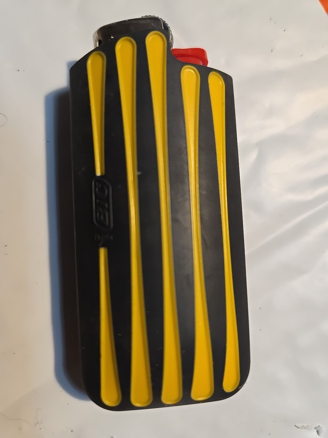 Vtg Lighter Case- Sleeve Black Yellow Rubber Streak Cover Holder fits Mini Bic