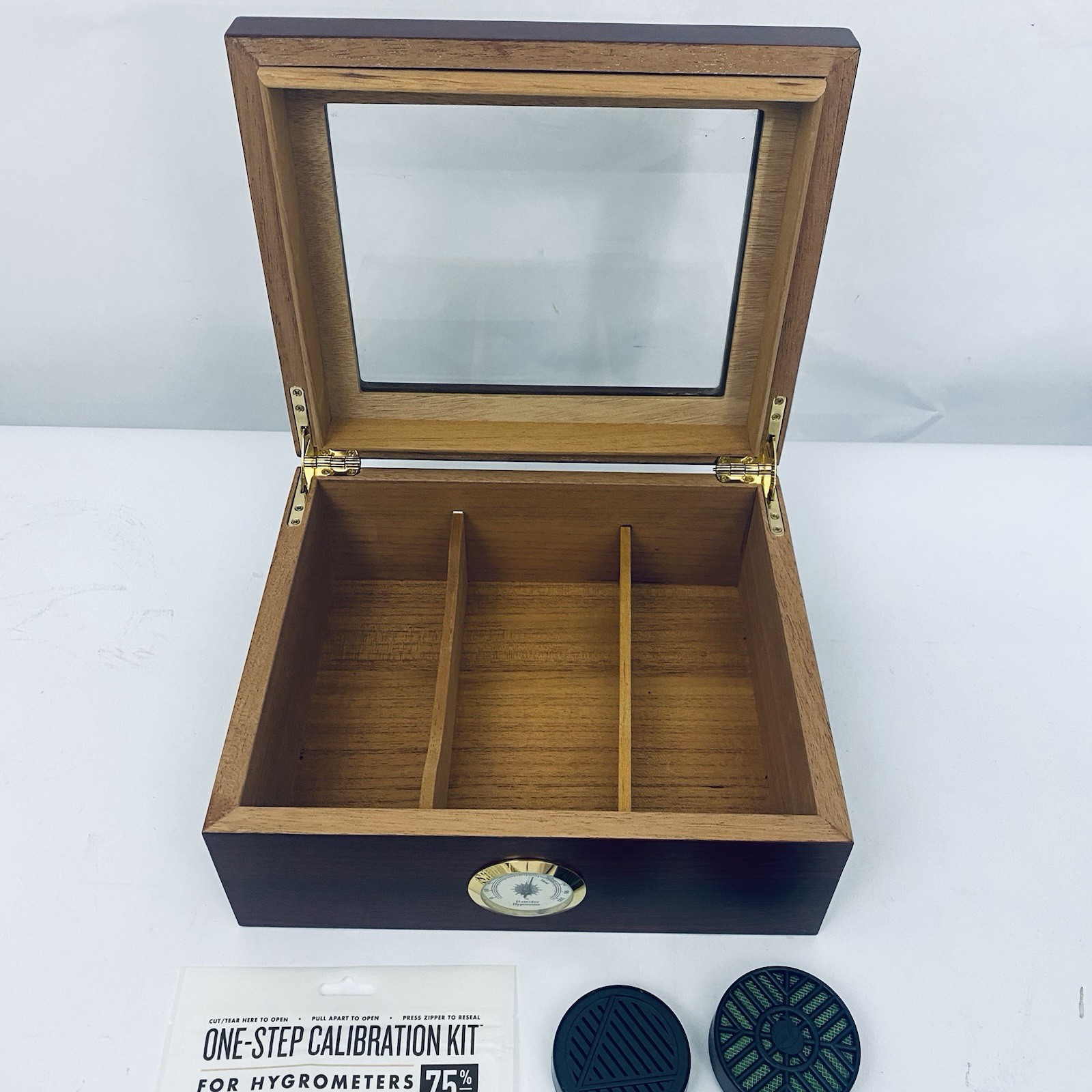 Humidor Mantello cigar storage box glass lid and 25-50 cigars
