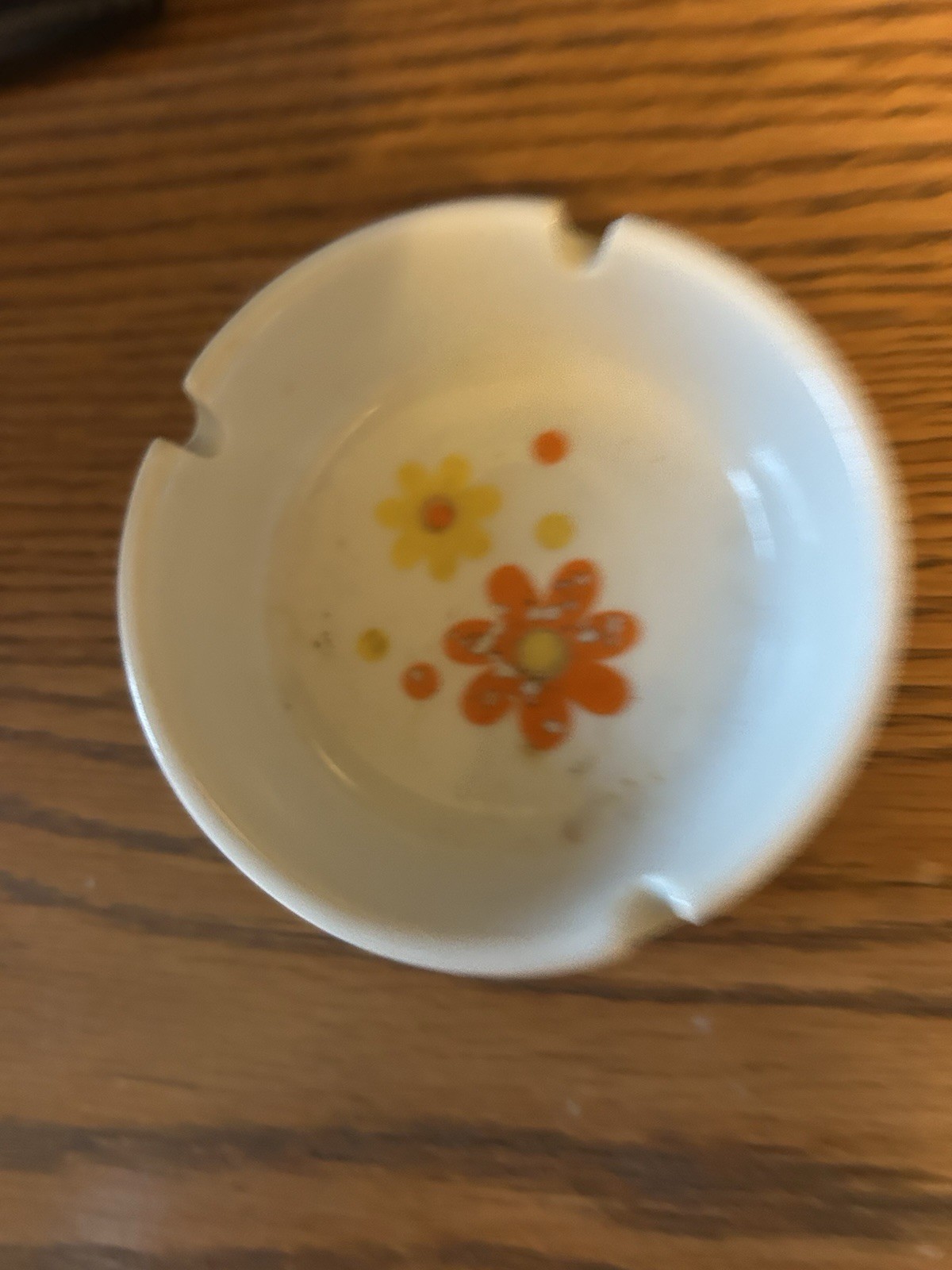 Vintage Ceramic Ashtray Daisy Flower Power 1970s Takahashi Japan Mod Groovy 3.5″