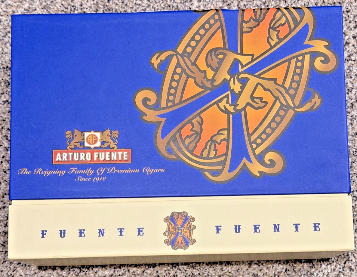 Brand New Arturo Fuente OpusX 20th Anniversary Ashtray with Original Box