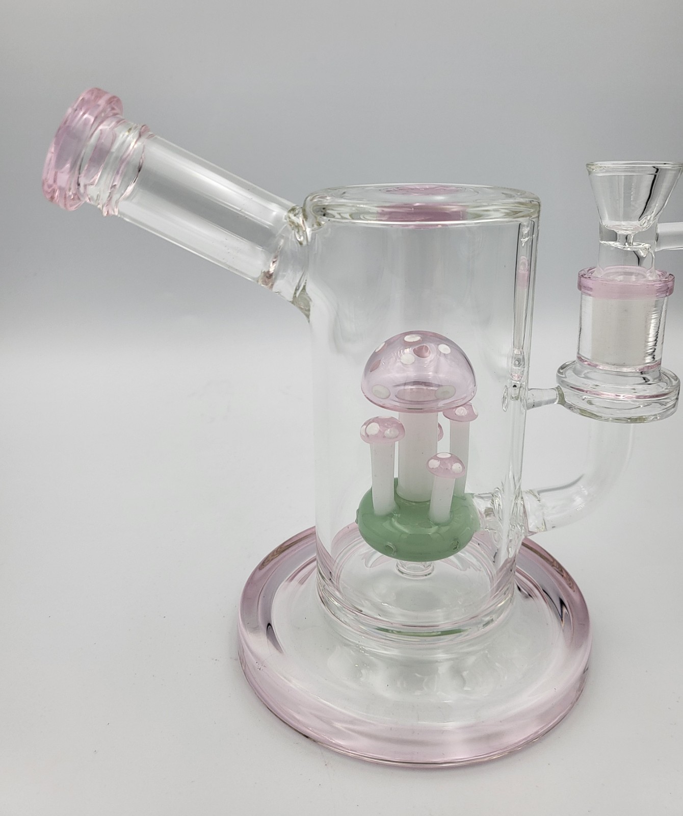 Glass Mushroom Rig 7″ High Quality Glass Pipe.