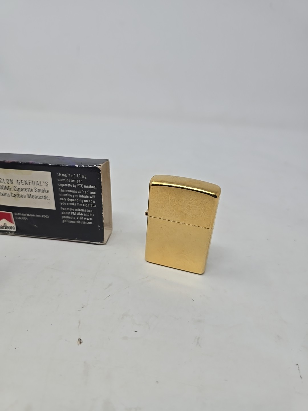 Vintage – Marlboro Brushed Brass – Zippo Lighter NOS