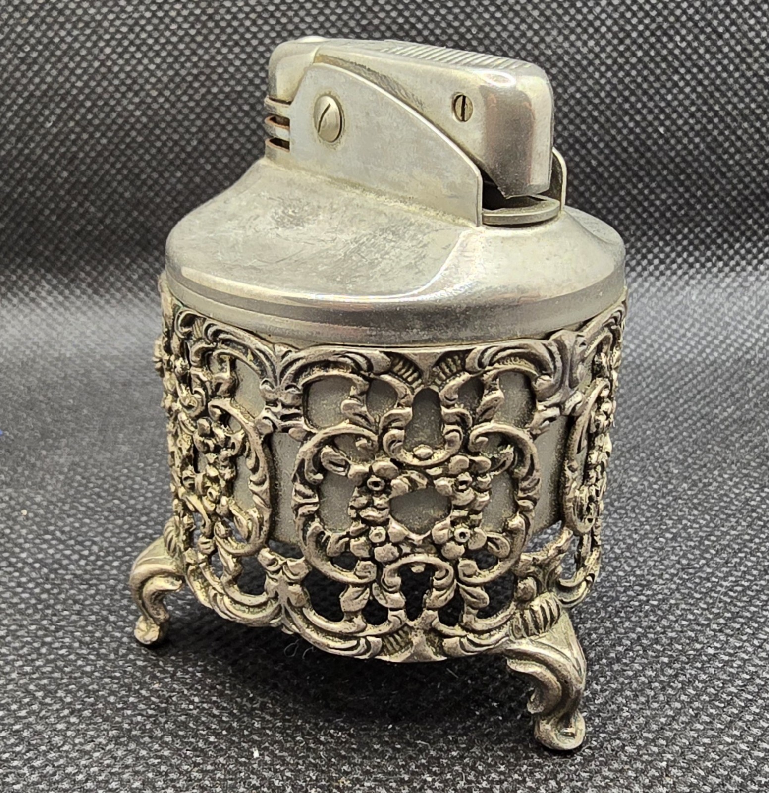 Vintage 1950s Augusta Zunder Table Lighter Albert Bodemer 835 Silver Repousse