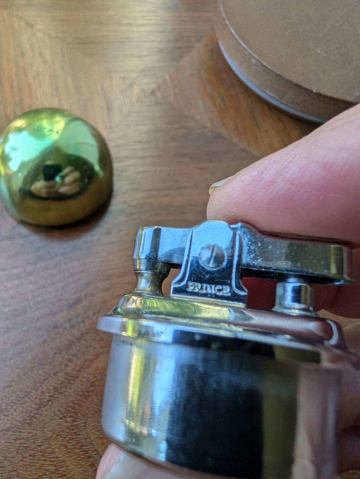 Vintage Prince Joli egg Table Lighter Green Gold Silver Chrome Round Egg Shape