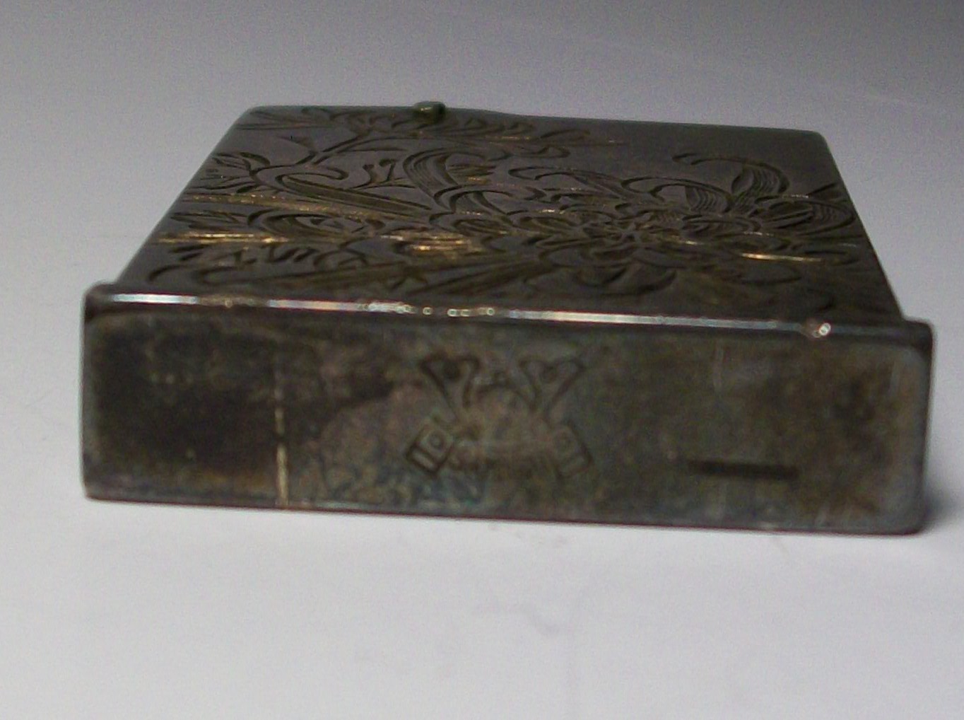 VINTAGE 950 SILVER JAPANESE SAMURAI LIGHTER CHRYSANTHEMUMS DESIGN FABULOUS!!!