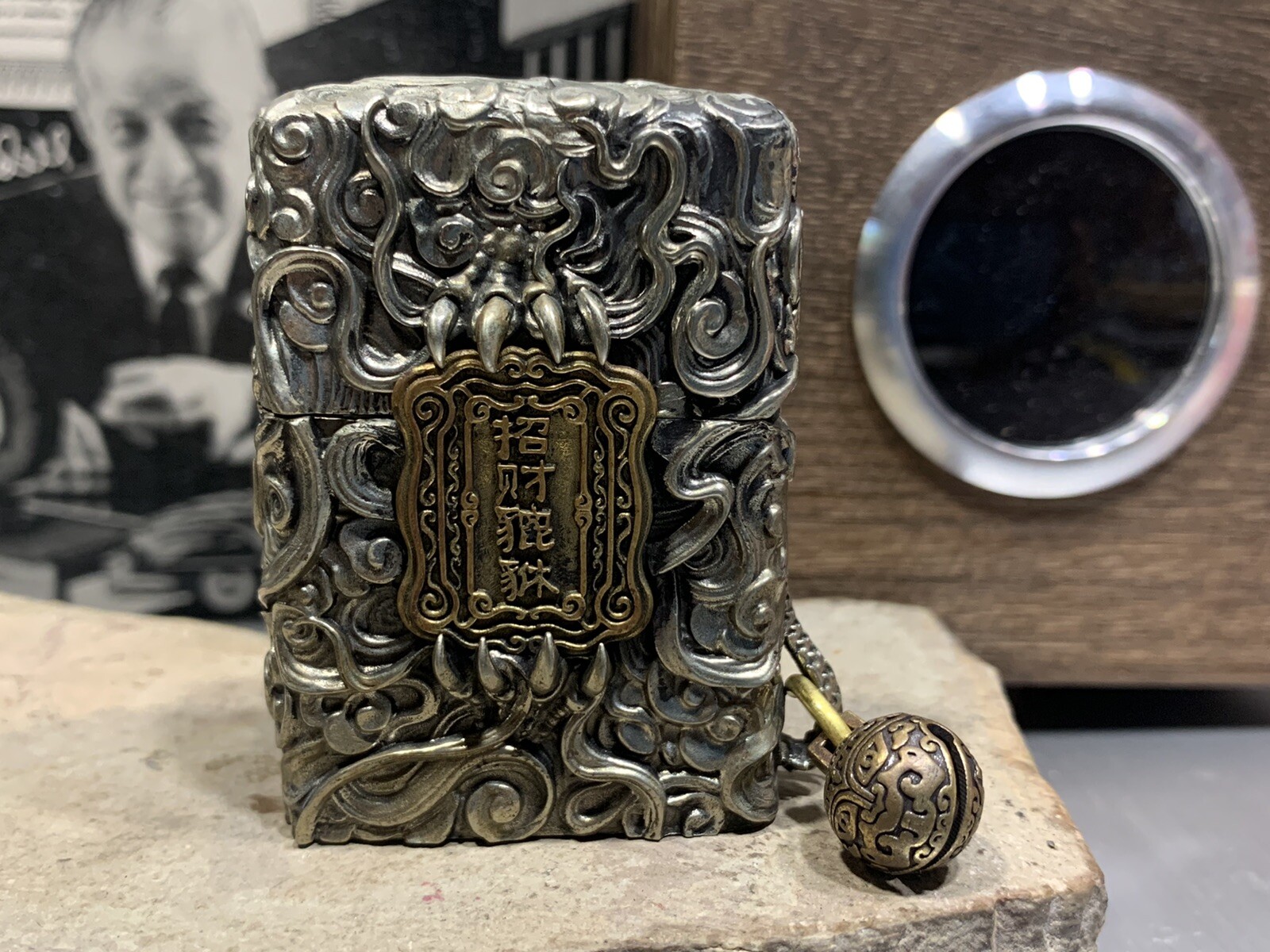 Zippo Dragon silver & green Zippo Lighter Heavy New In Wood Box