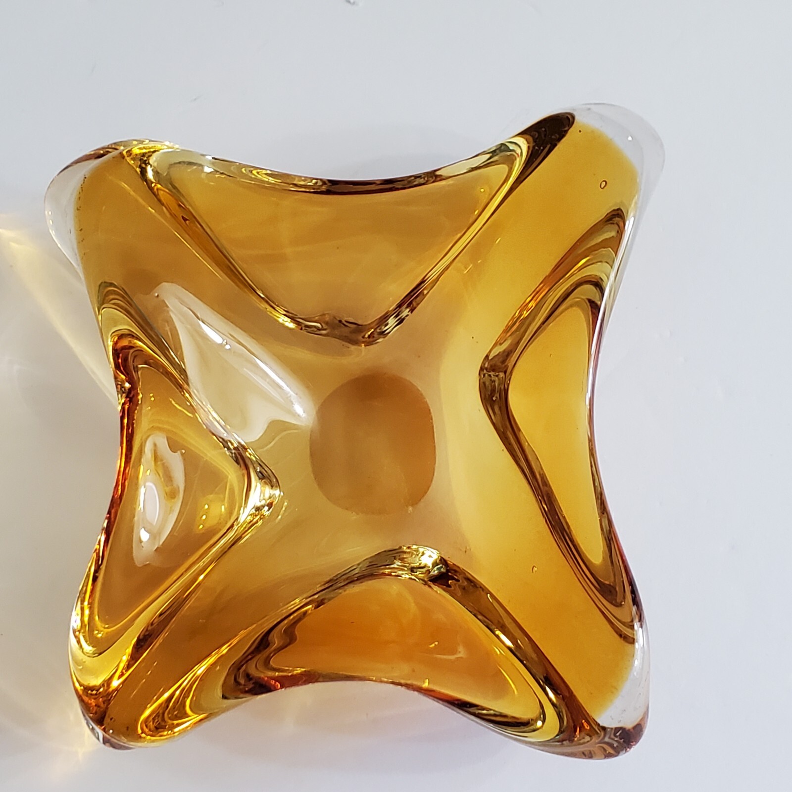 Golden Amber Glass Ashtray – Amber Art Glass Chalet Style Ashtray Bowl Unmarked