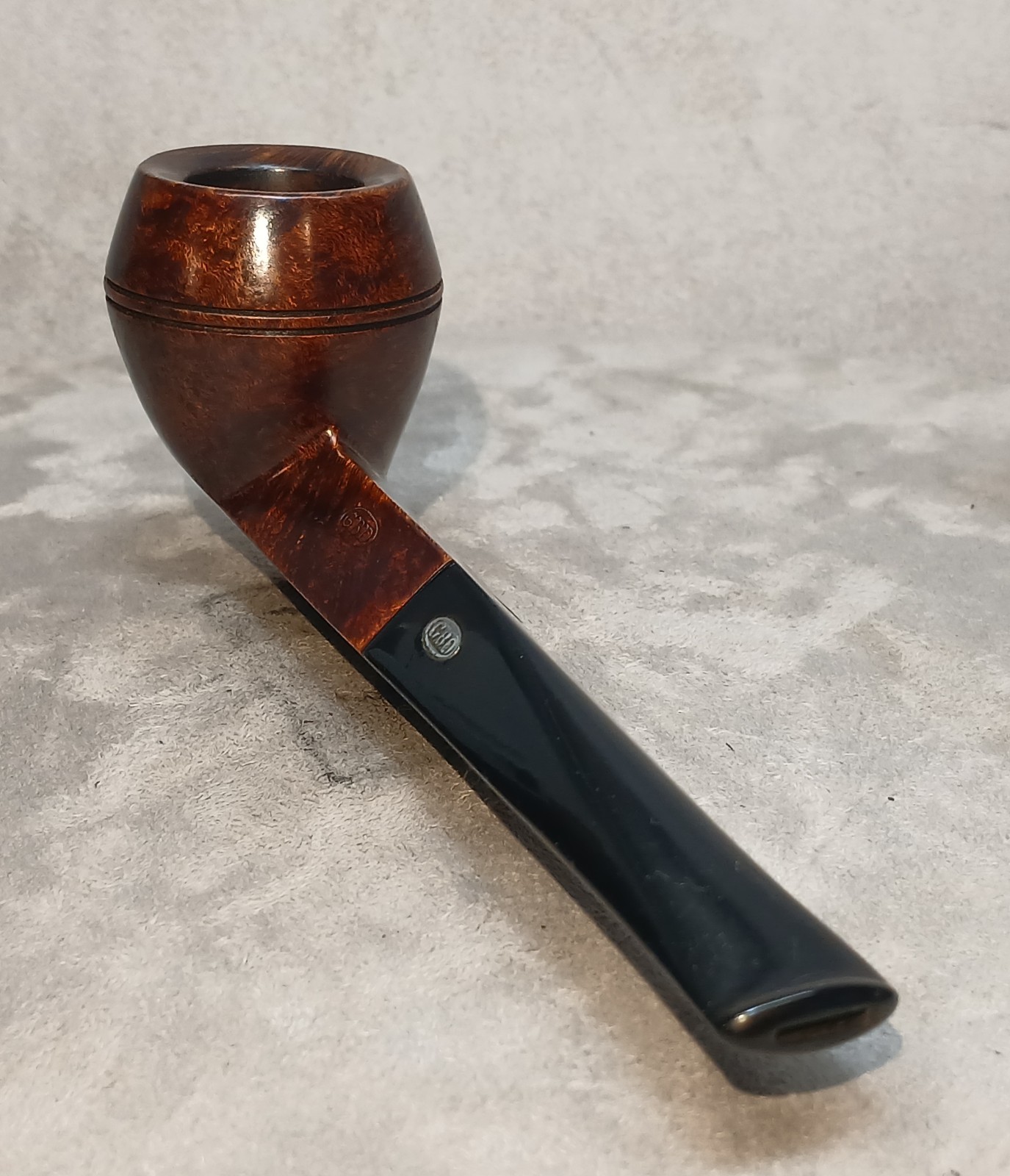 GBD New Standard #2007 English Bulldog Tobacco Pipe Pre-1980 London
