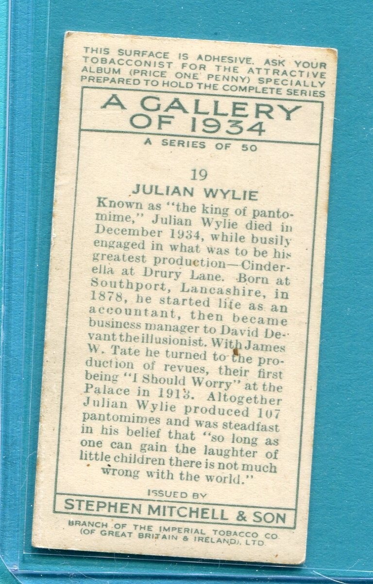 1935 STEPHEN MITCHELL & SON CIGARETTES GALLERY OF 1934 #19 JULIAN WYLIE AUTHOR