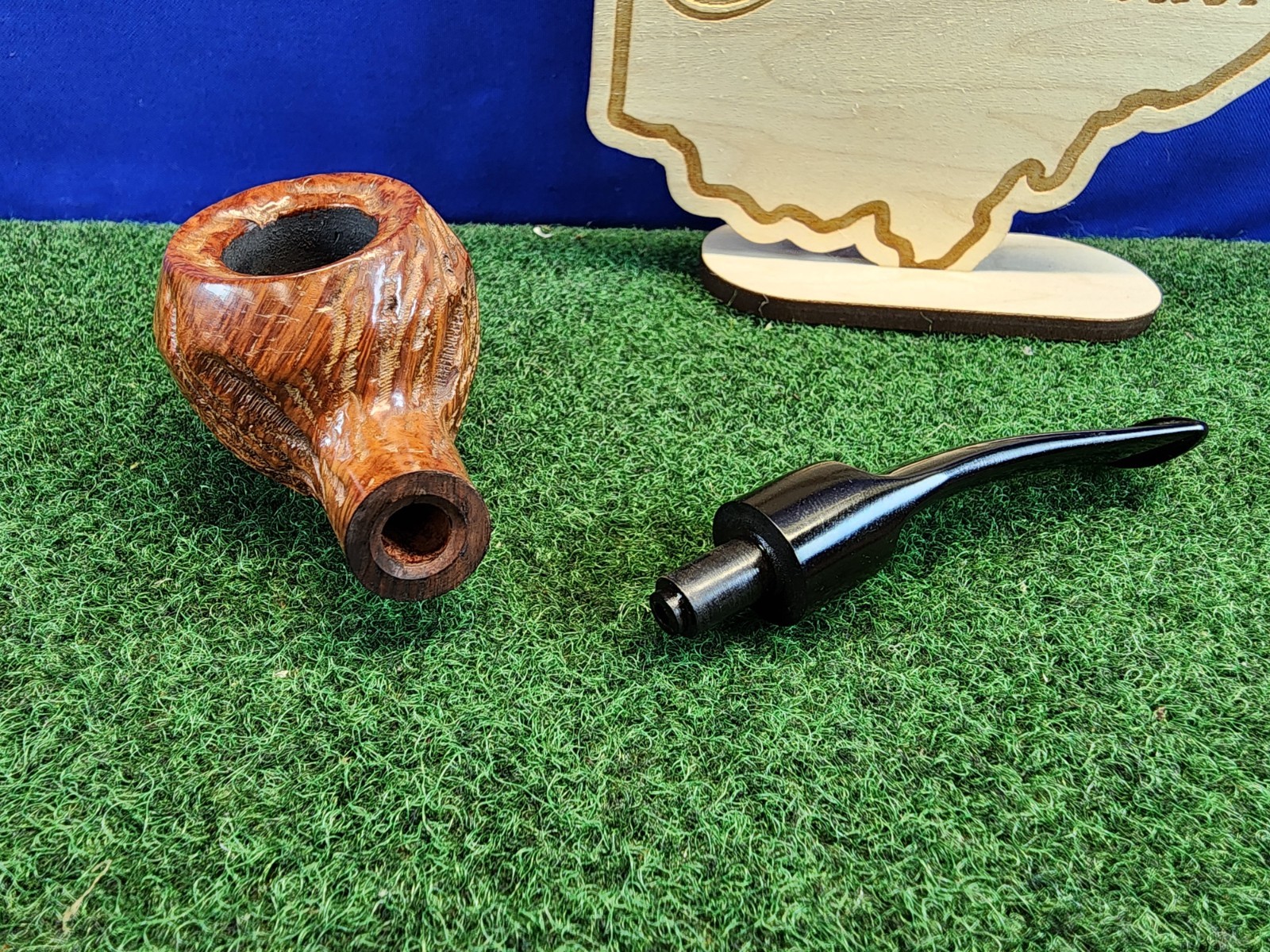 Custombilt Wally Frank Era Standard Rusticated Restored Briar Estate Pipe