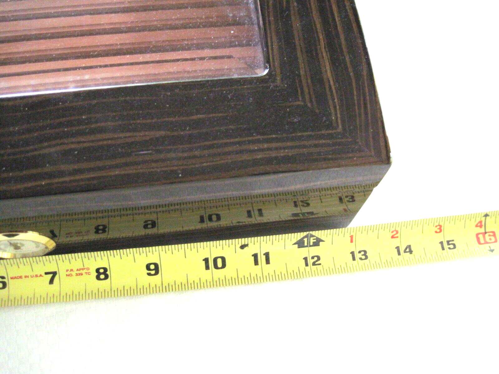 Exotic Wood Desktop Humidor Cedar Lined With Rack Hygrometer Beveled Glass Top