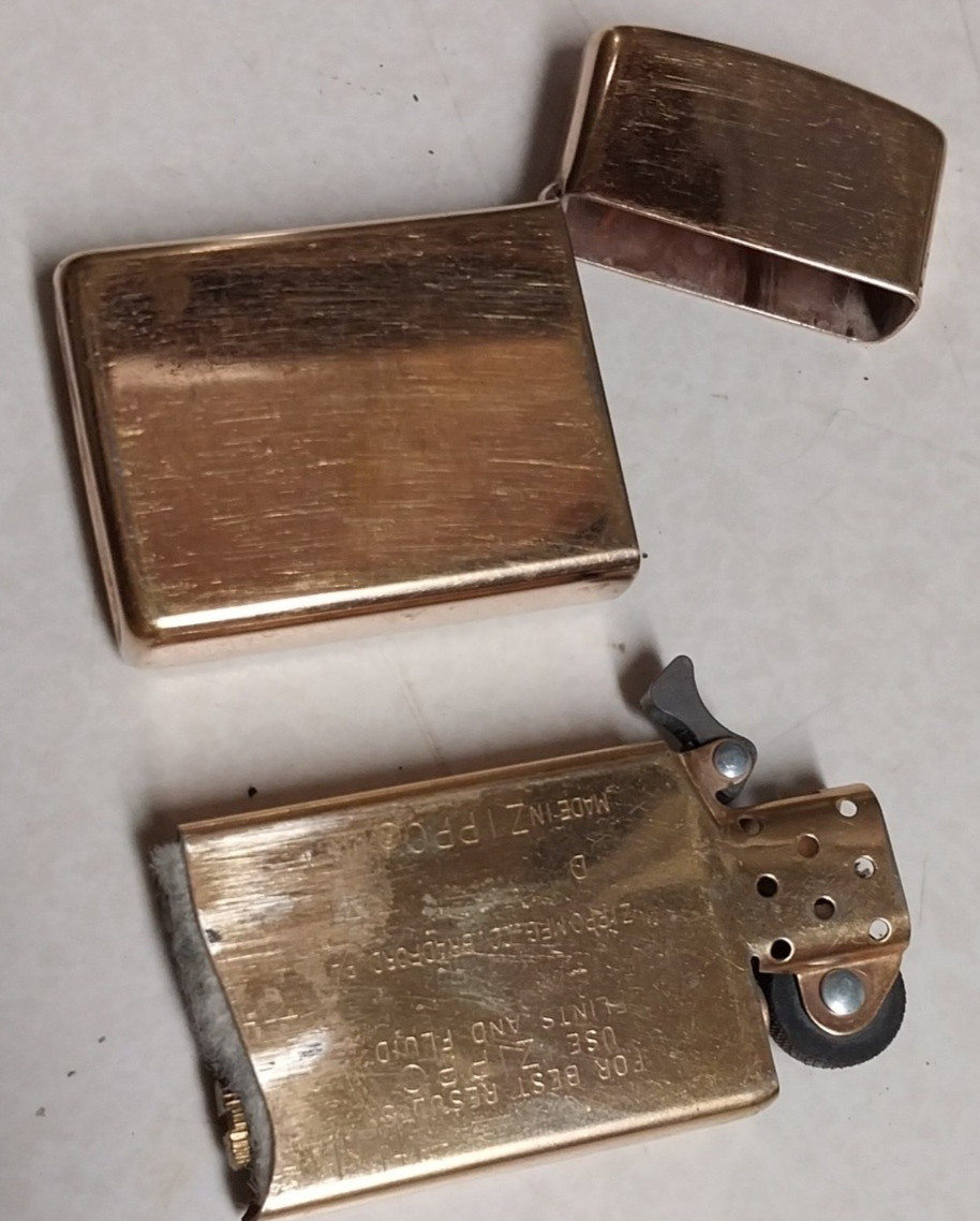ZIPPO ROSE GOLD SLIM LIGHTER 2000