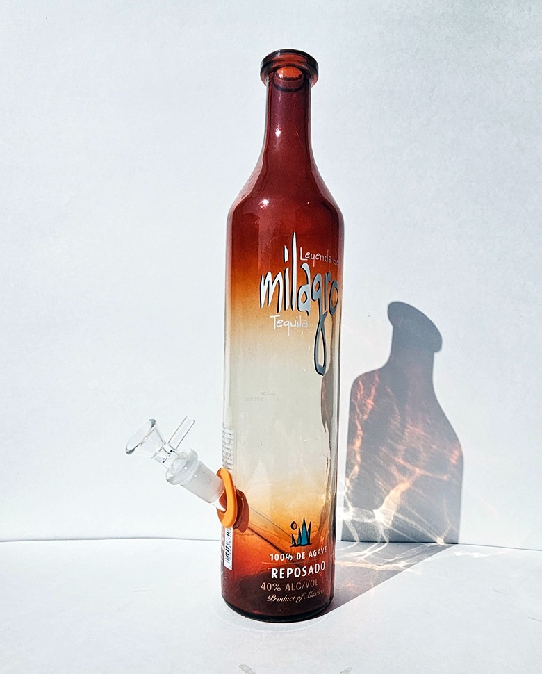 Milagro Red Tobacco Pipe Pack – Handcrafted Authentic Glass Bottle – Made in USA