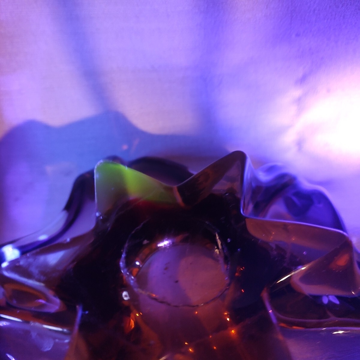 Vintage Swung Glass Amethyst Ashtray 6 Finger Trinket Dish Glows 1 Sm Burr As/Is