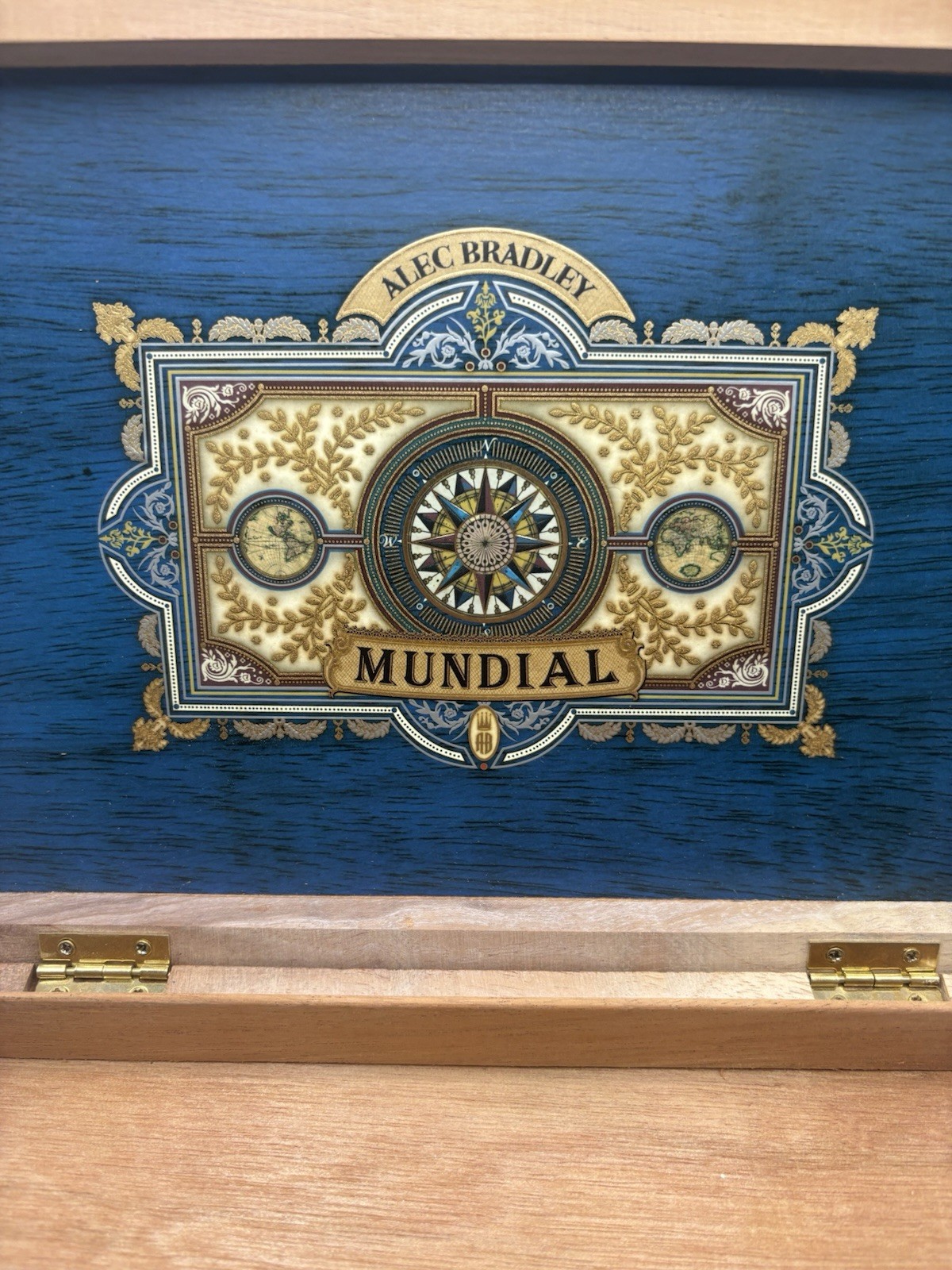 Alec Bradley Mundial Wooden Cigar Box Handmade Honduras Empty Decorative Case
