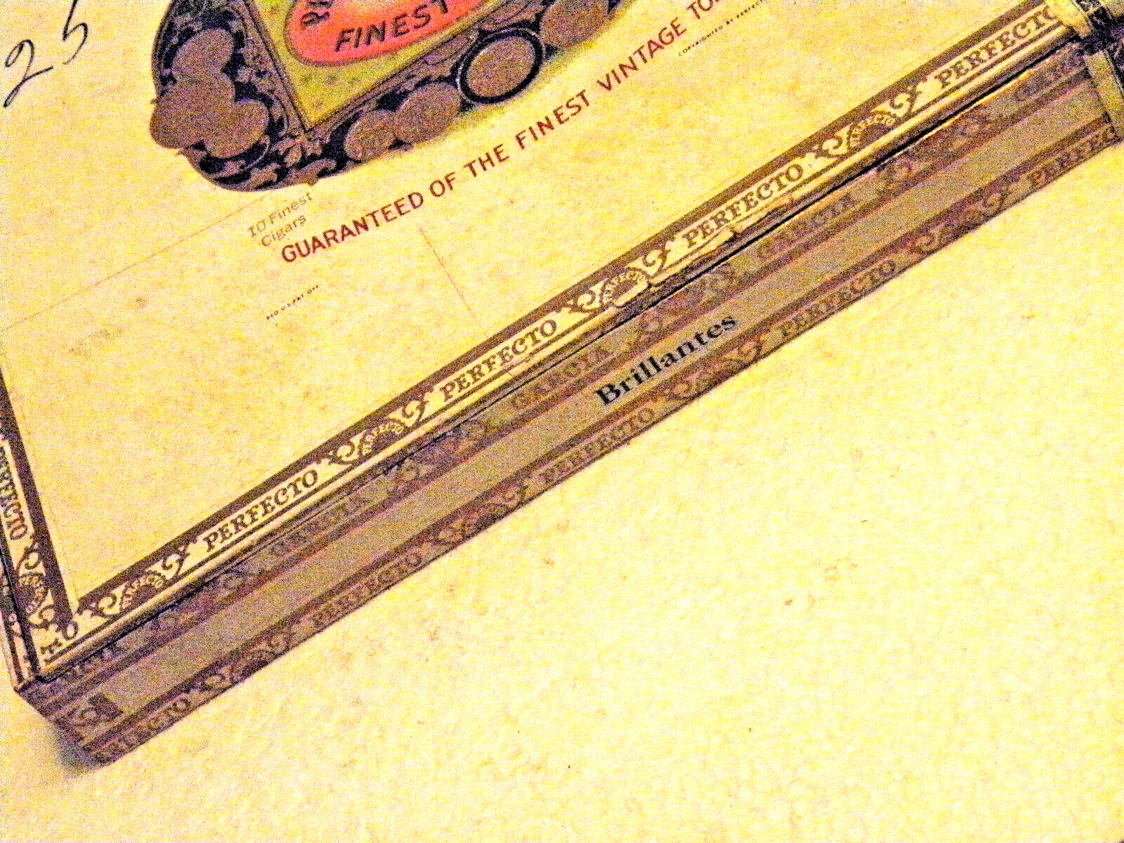 Vintage Perfecto Garcia & Bros Cigar Box Tampa Fl 10.5″L x 8’W, 10 GLASS 8″TUBES