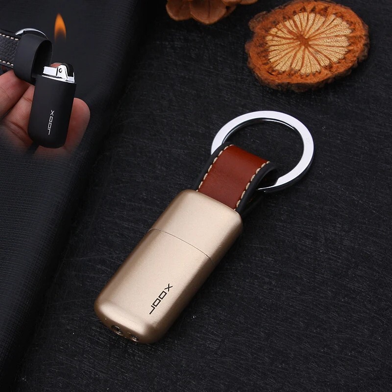 Compact Keychain Free Fire Torch Lighter New Flint Lighter Mini Pocket Pendant