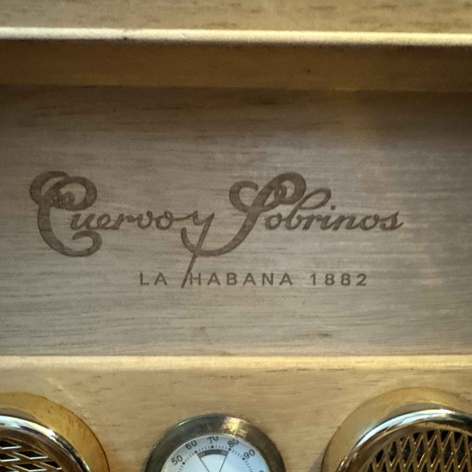 CUERVO Y SOBRINOS Rare Luxury Bird’s Eye Maple Wood Humidor Box