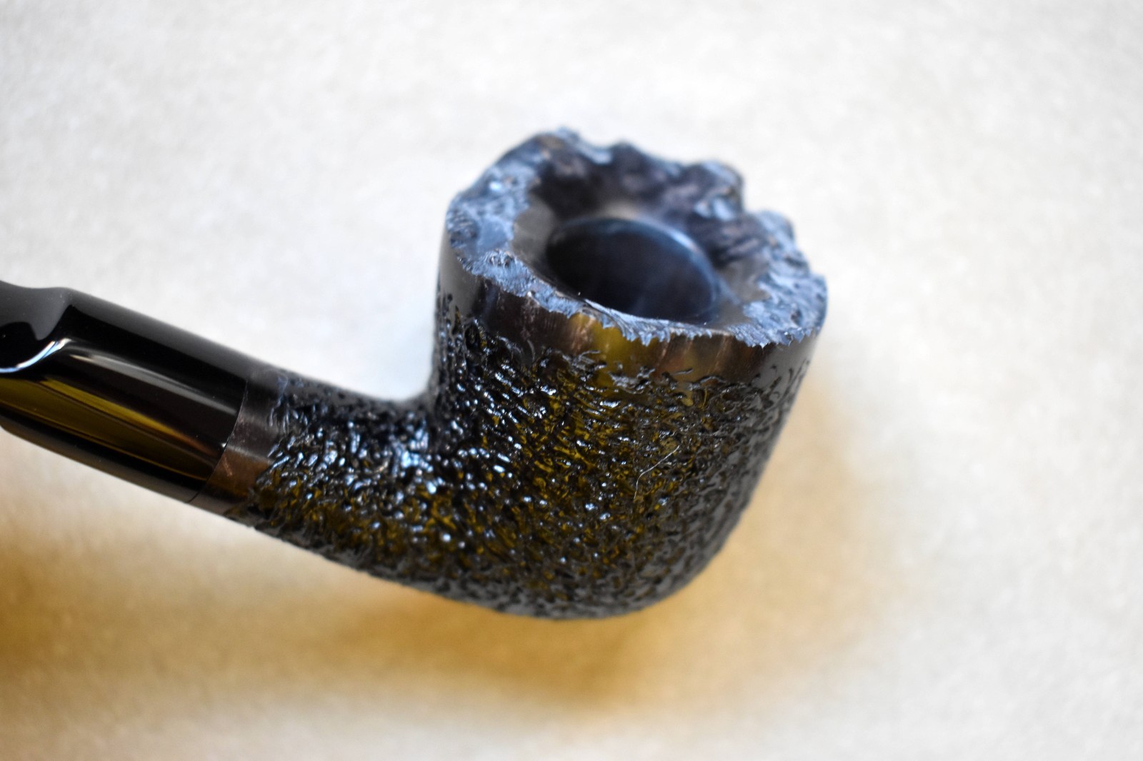 Moretti Pipe Black Rusticated Freehand Natural Top