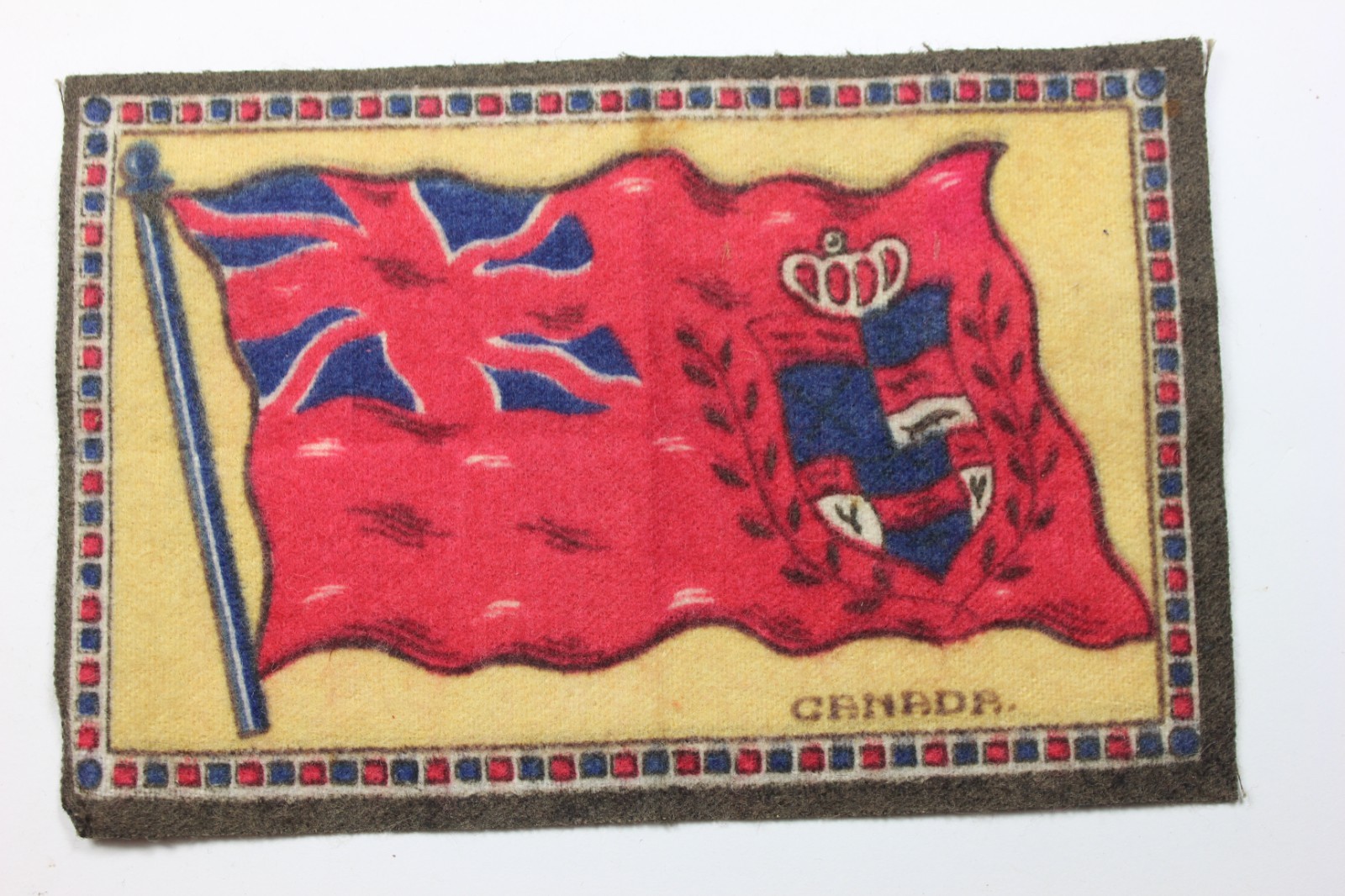 Antique Tobacco Felt Flannel CANADA Flag Premium From 1909 3.5 X 5
