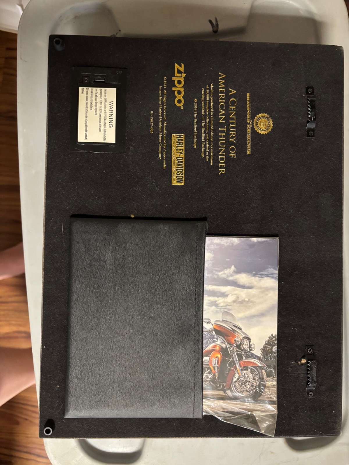 A Century Of Thunder•Harley Davidson Zippo Full Collection•LightUp Display Case