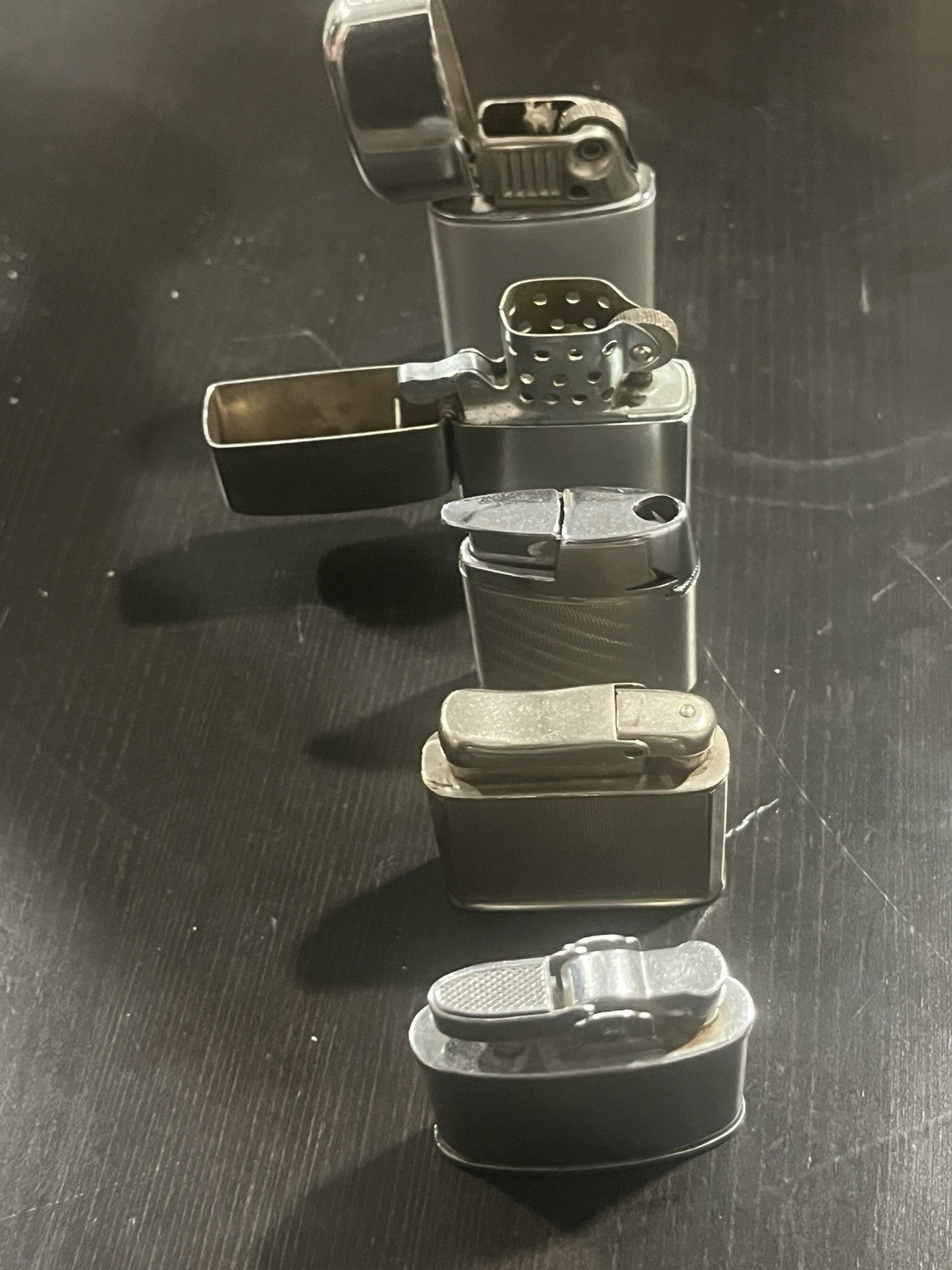 Lot Of 5 Lighters – Ronson, ATC, Supreme, Calibiri Kreisler