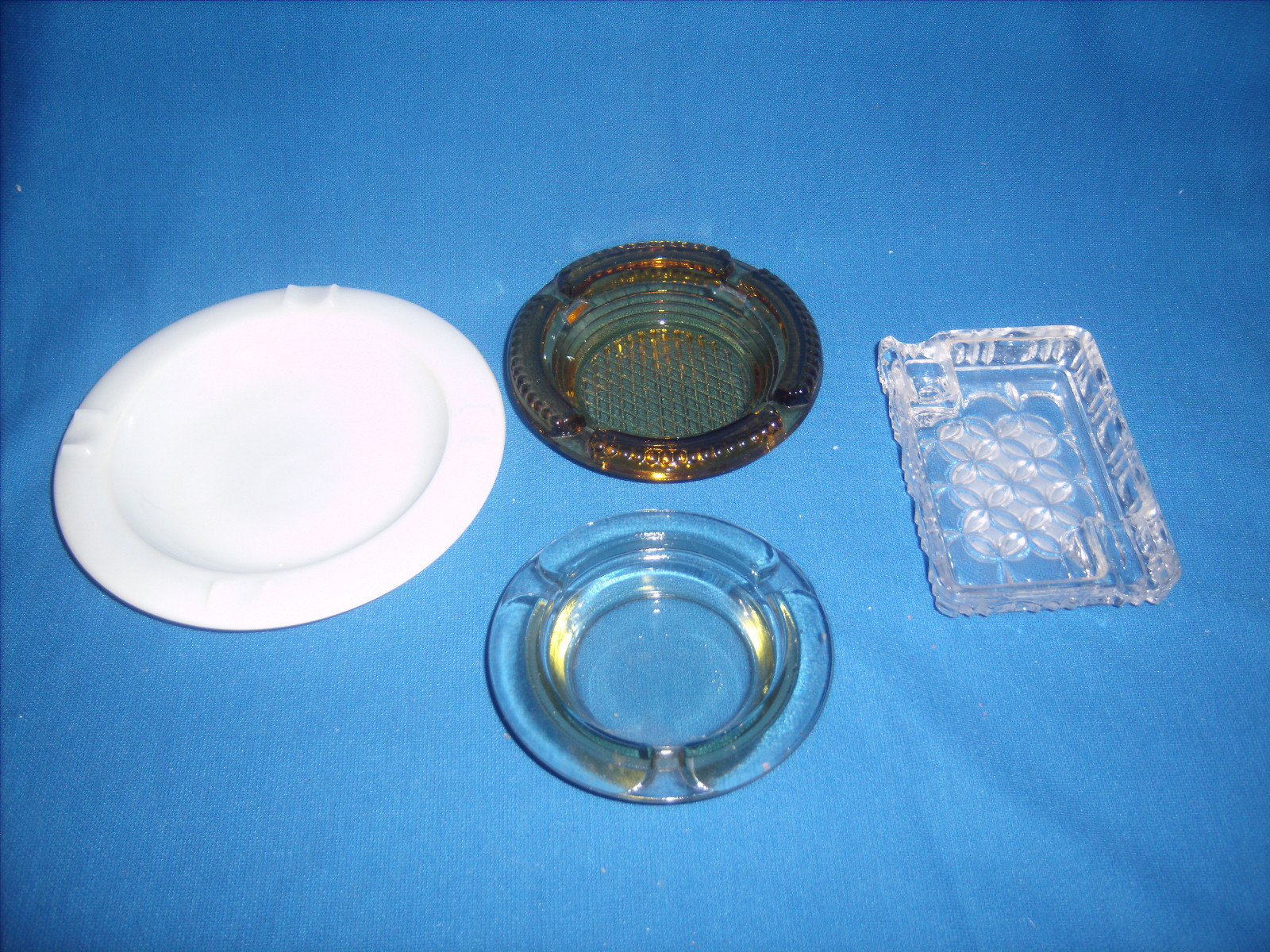 Vintage Ashtray Lot 4 Amber Milk Glass Frosted Clear Mid Century Decor